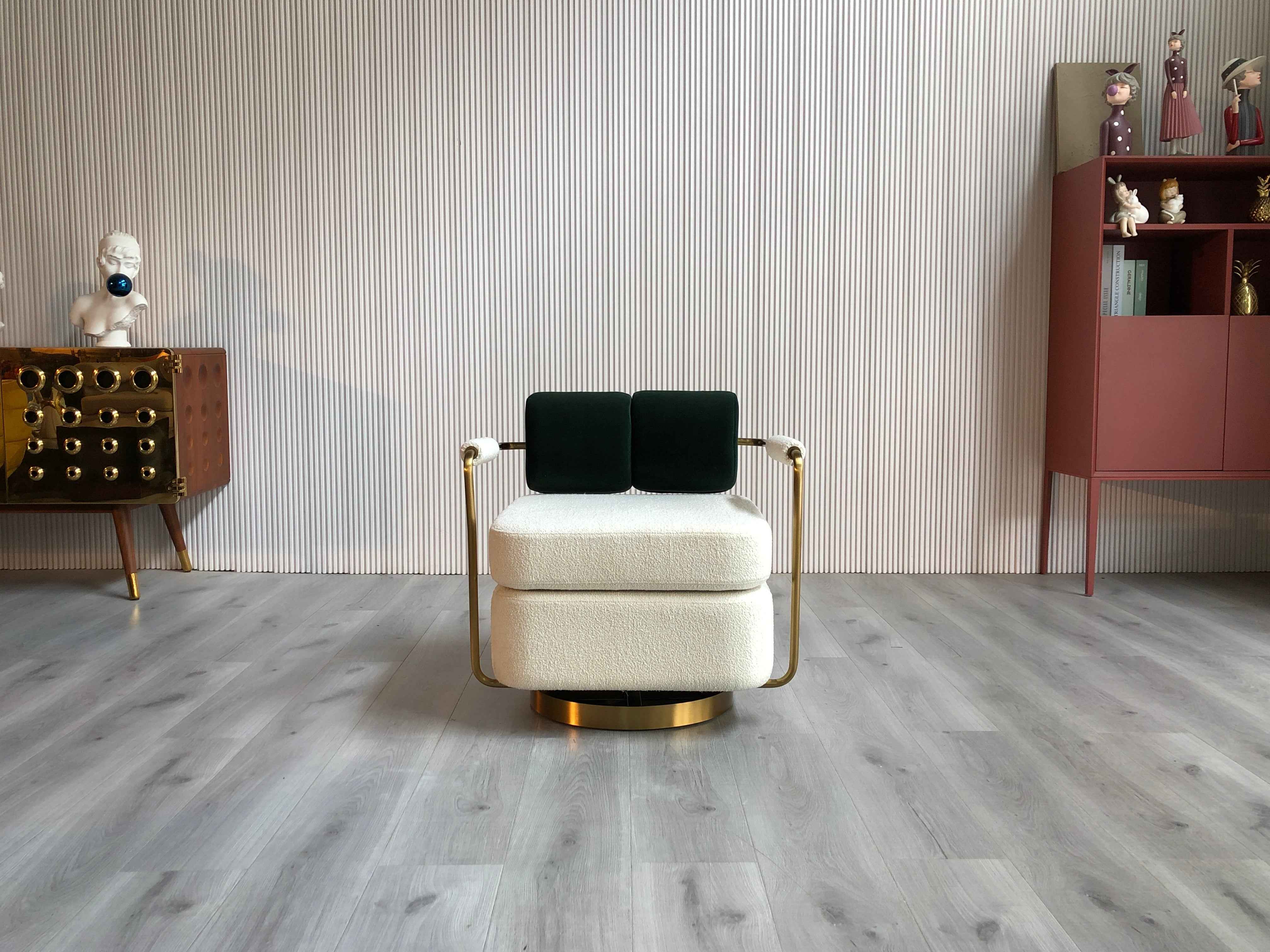 SF-314 Anderson Armchair