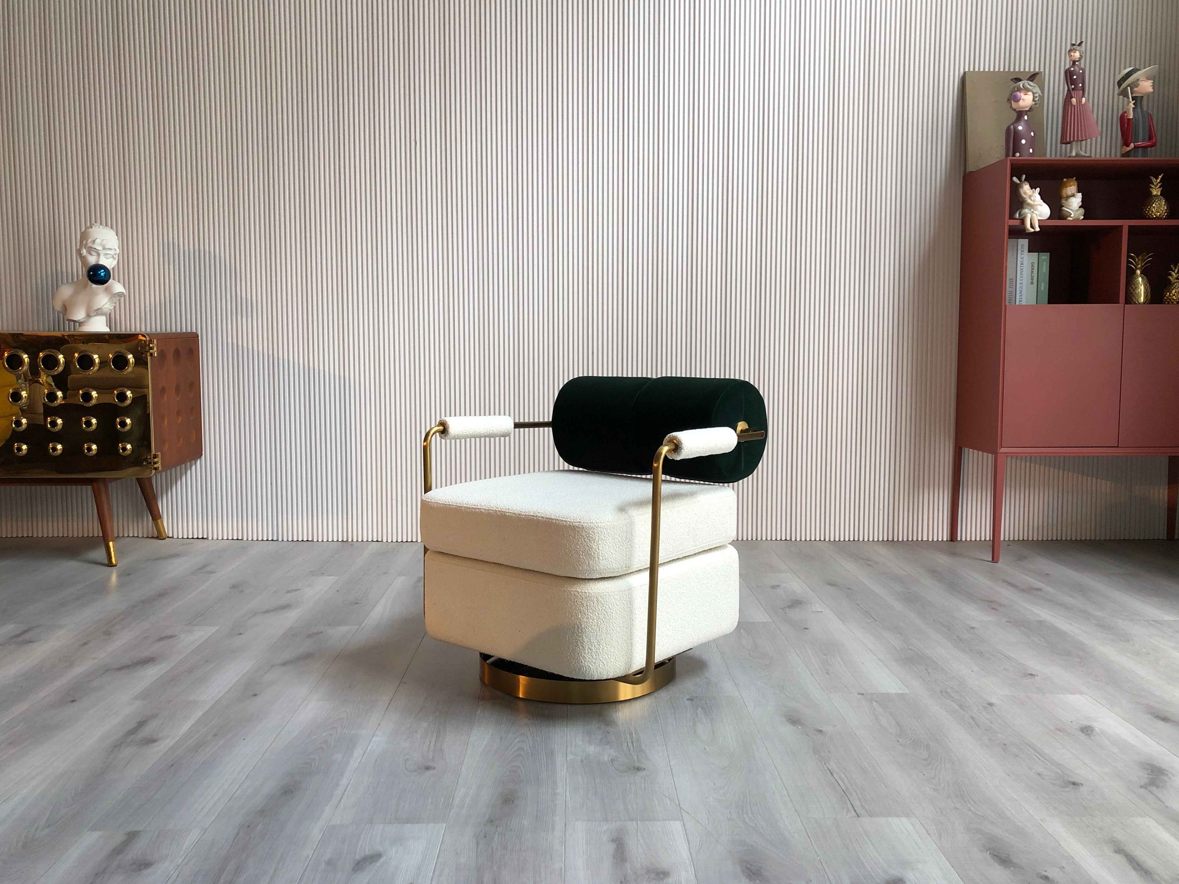 SF-314 Anderson Armchair