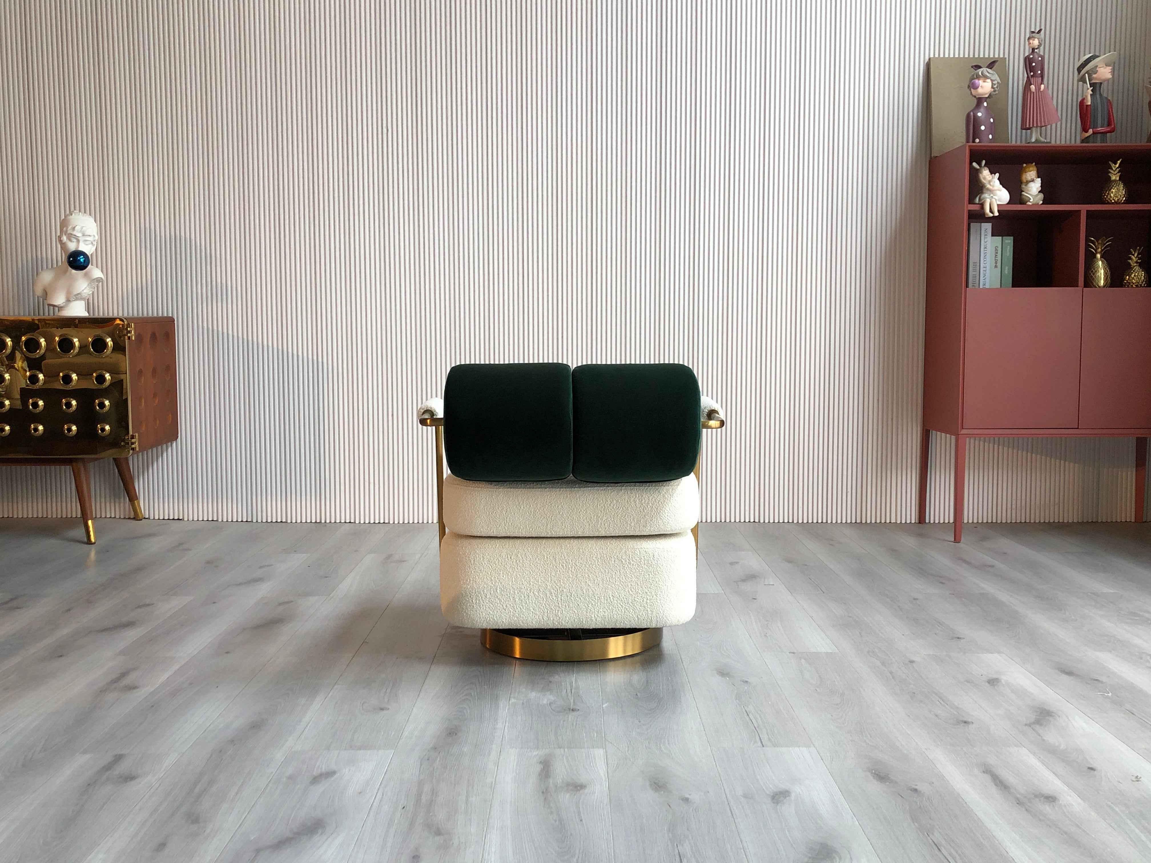 SF-314 Anderson Armchair