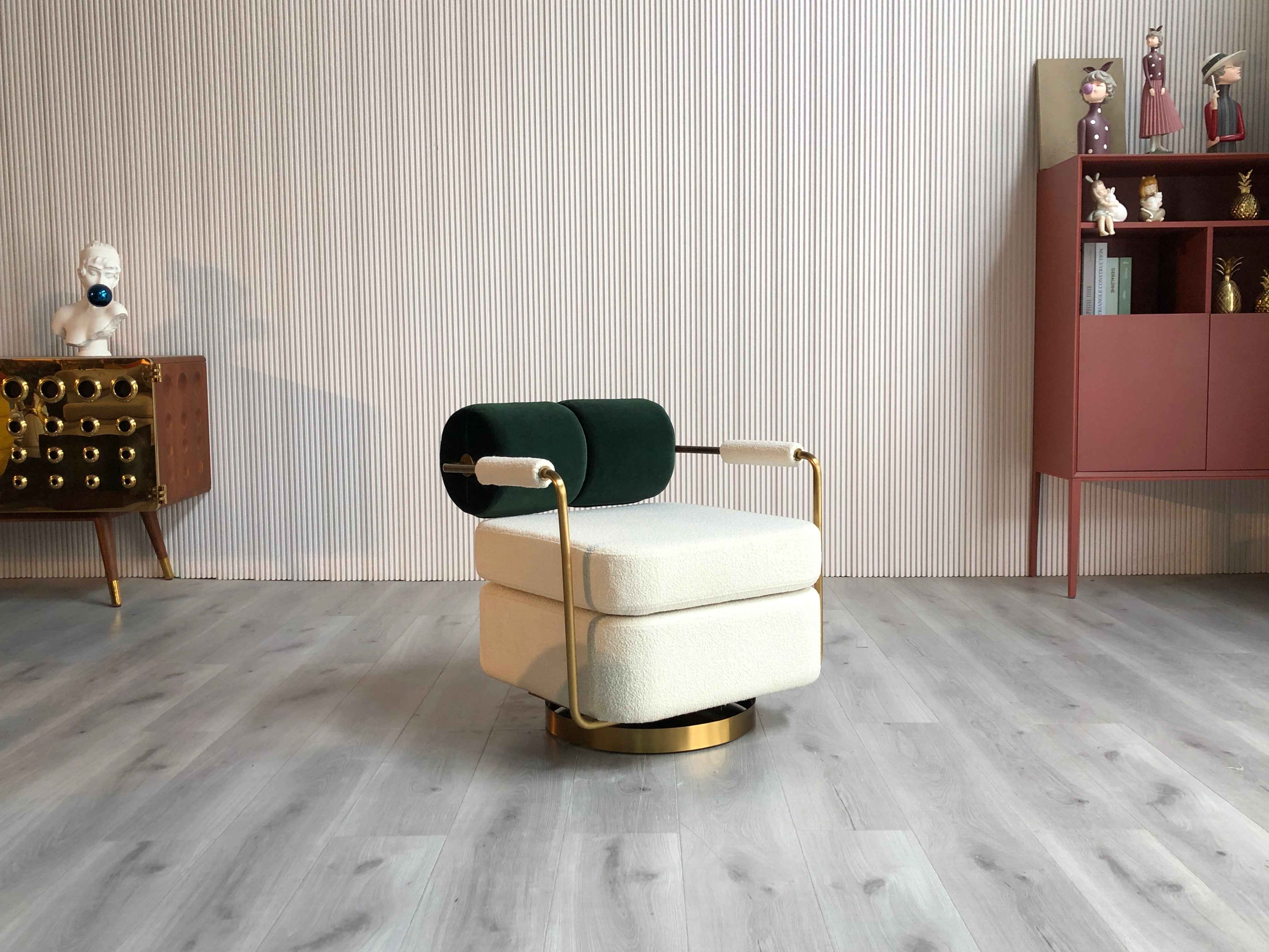 SF-314 Anderson Armchair