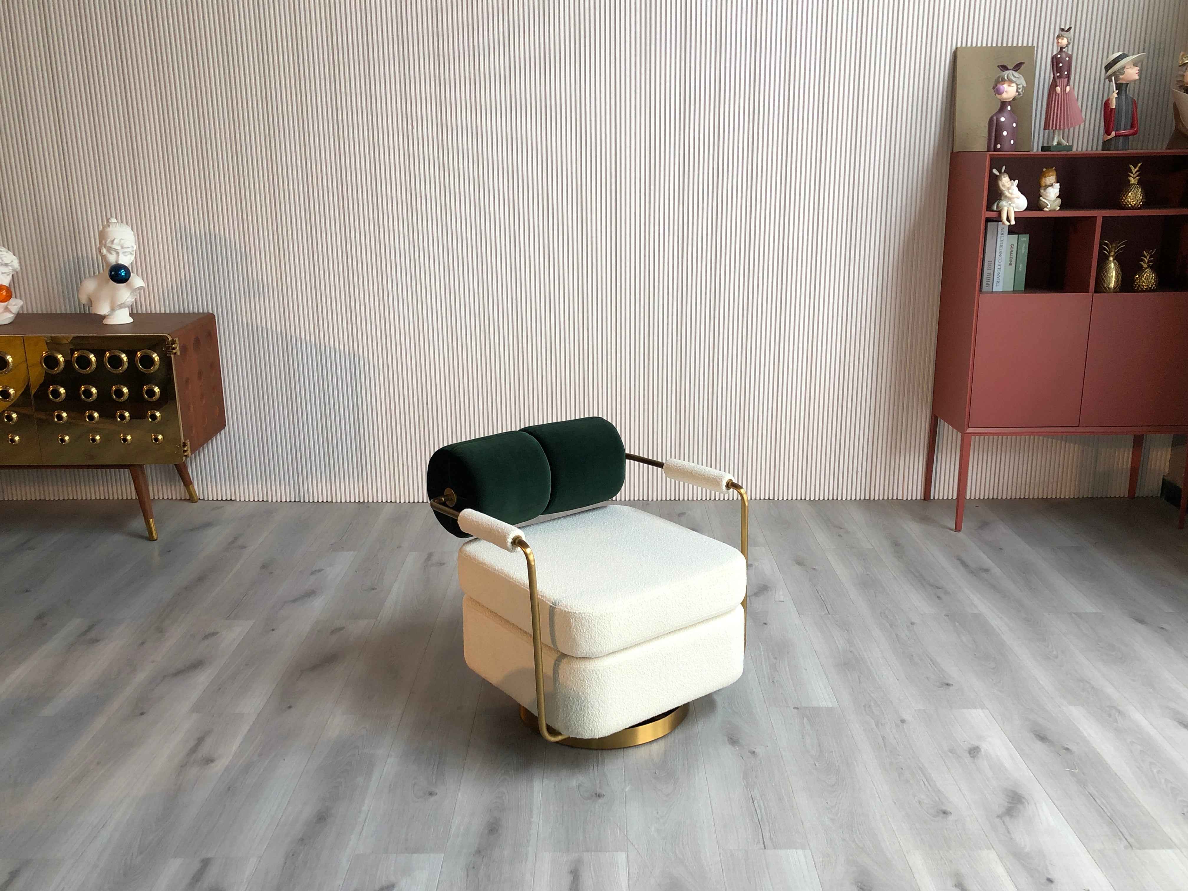 SF-314 Anderson Armchair