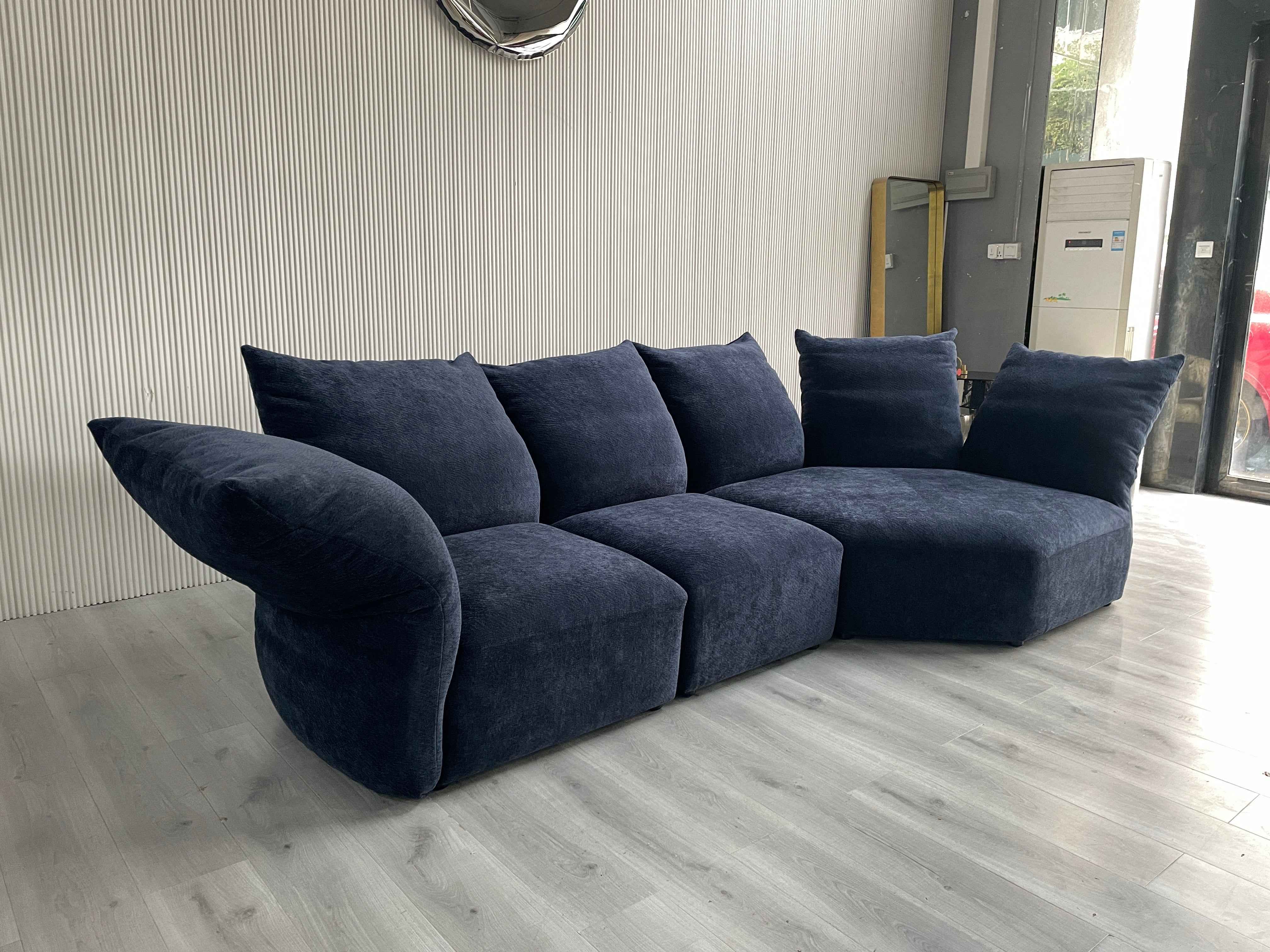 SF-336 Petal Sofa