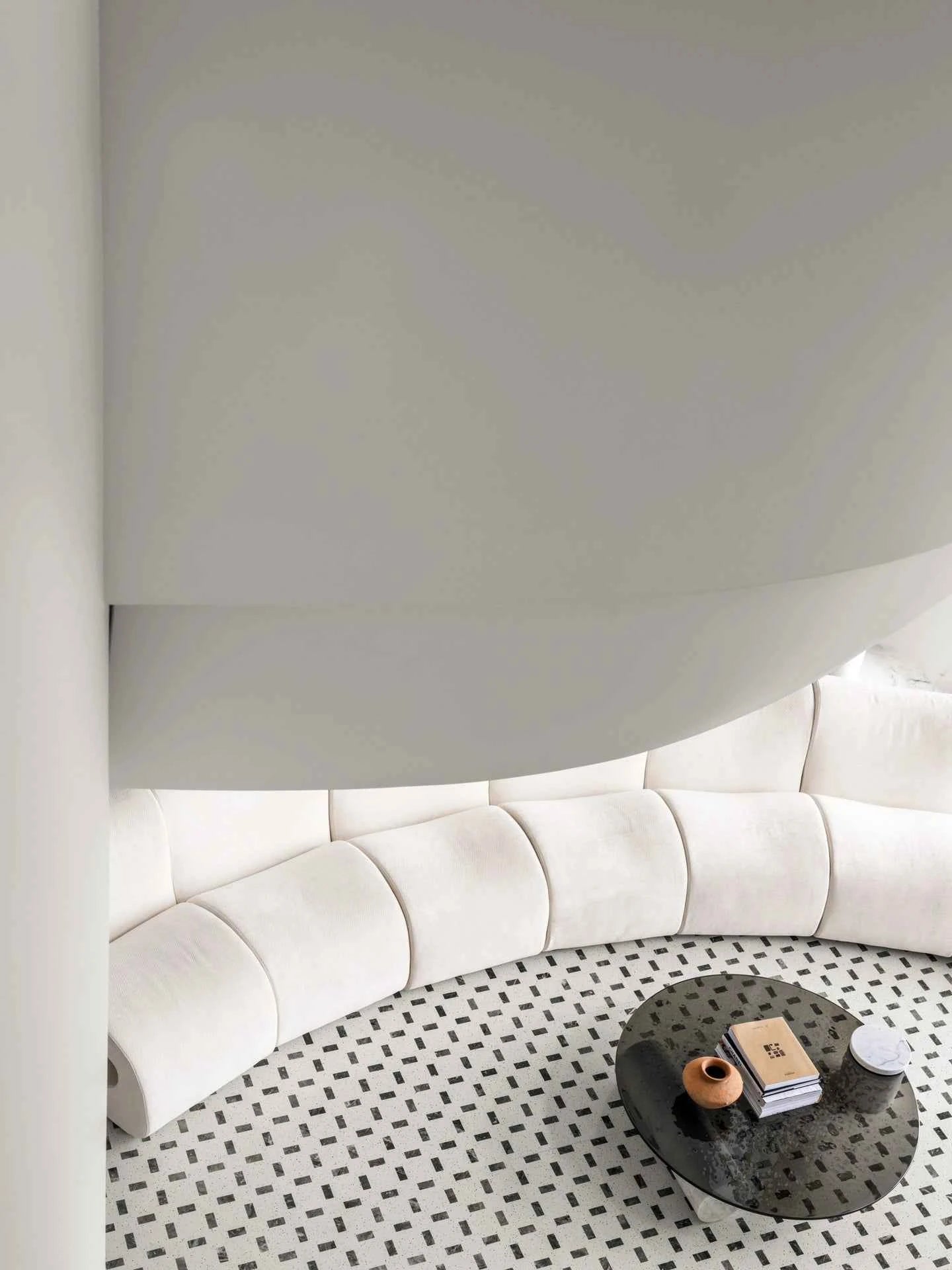 SF-517 Water Wave Sofa Curved Multi-Person Fabric Sofa