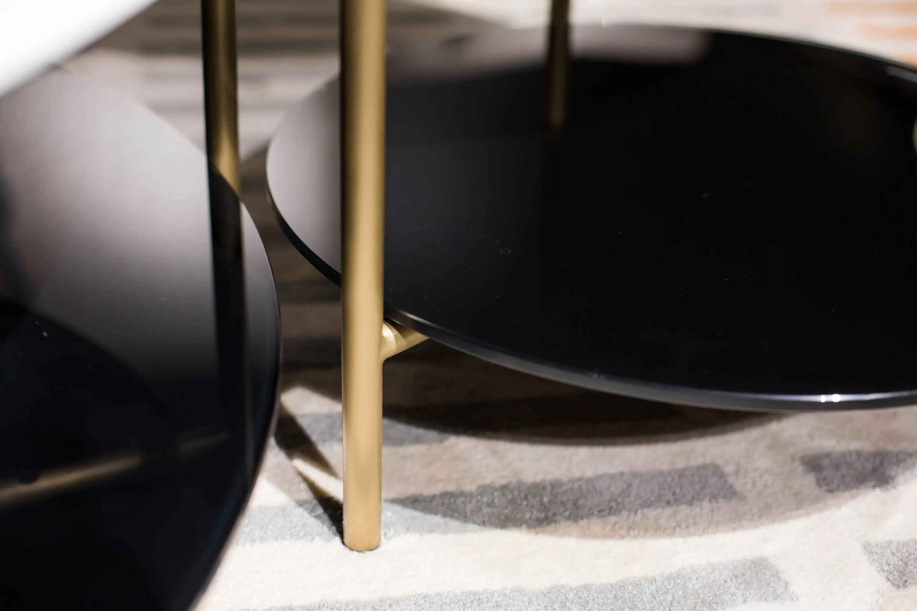 Stainless Steel Glass Plate Round HC1919-1 Coffee Table