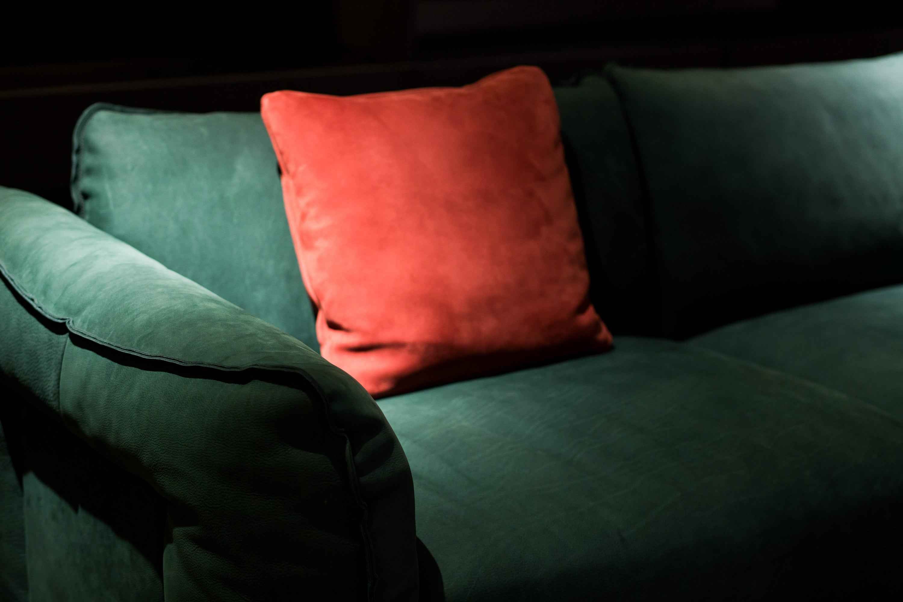 Italian minimalist green and orange leather sofa VJ1-1907 sofa