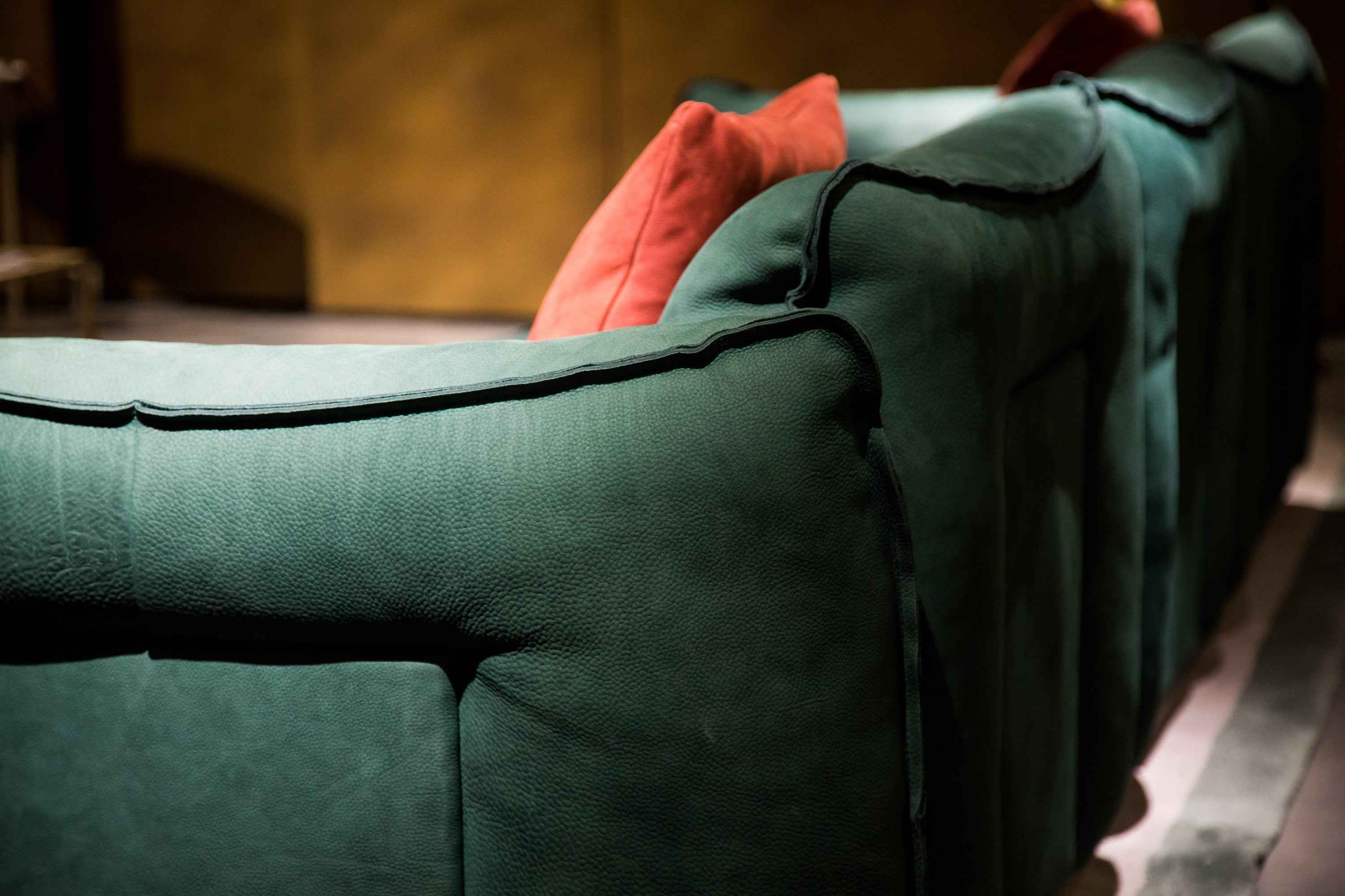 Italian minimalist green and orange leather sofa VJ1-1907 sofa