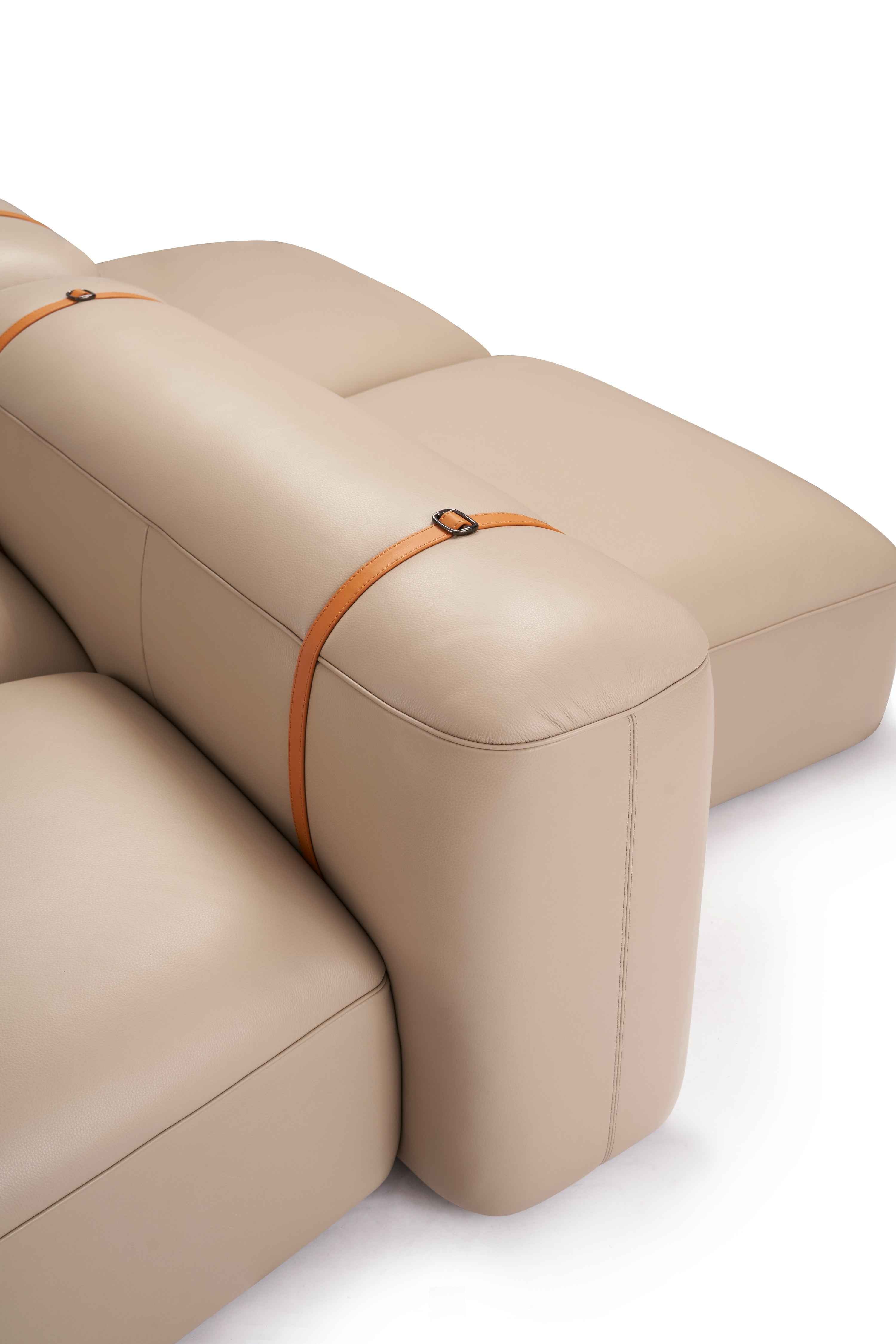 Minimalist Pebble Velvet VJ2-2322 Sofa