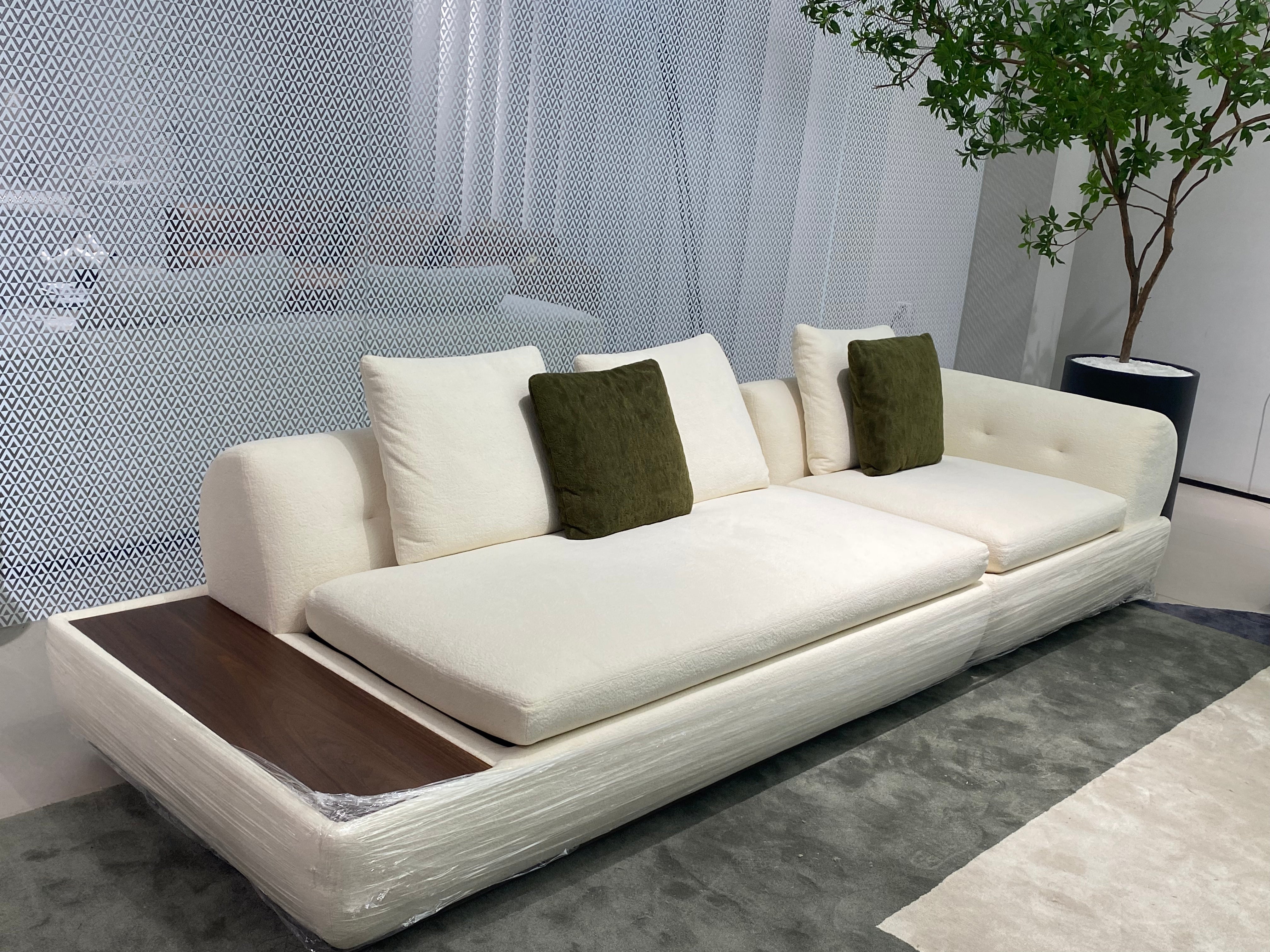 VJ2-2401 Combination Sofa Comfortable and soft to sit on - Chiuchiufurniture