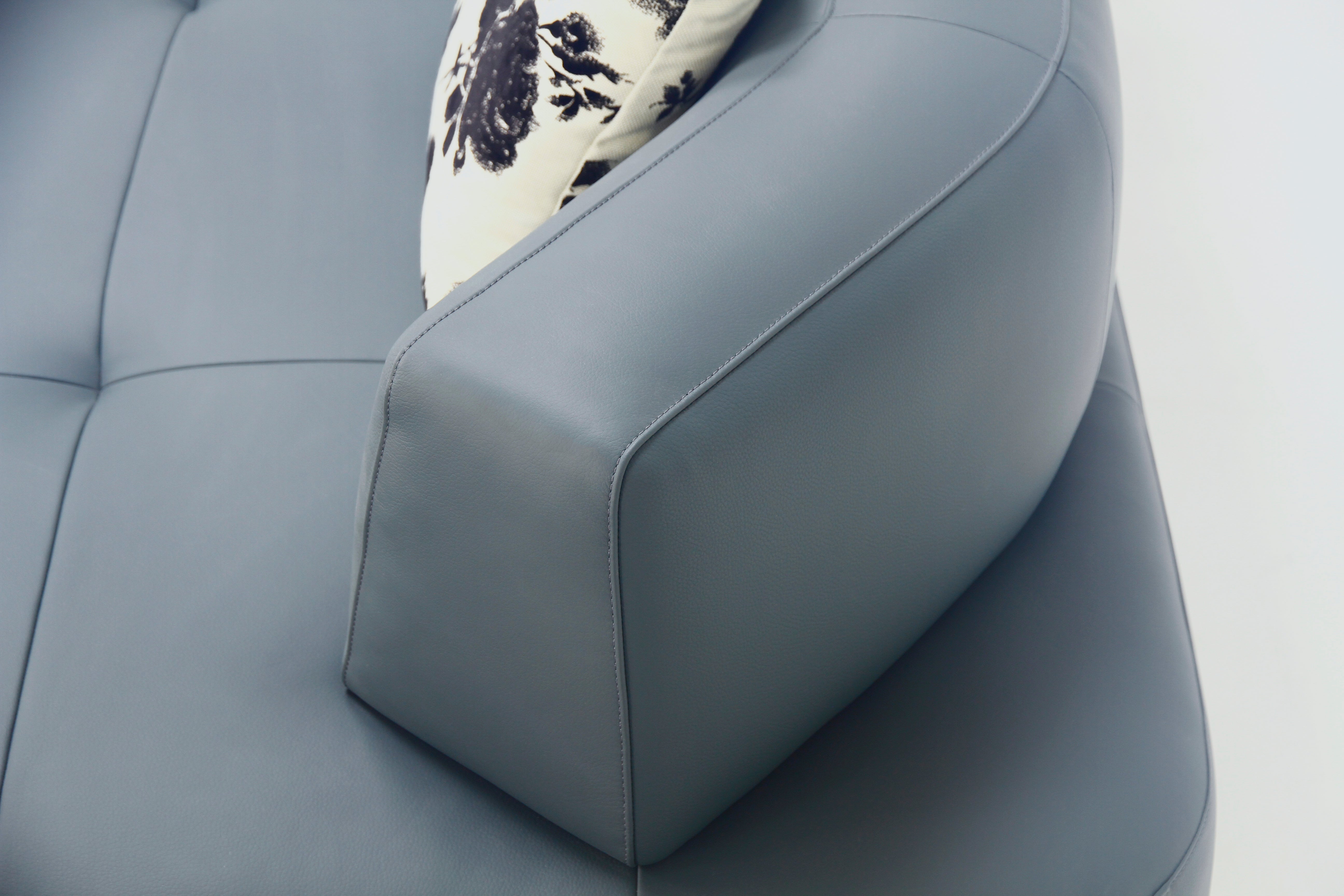 VJ3-2335 Combination Sofa Comfortable and soft to sit on - Chiuchiufurniture