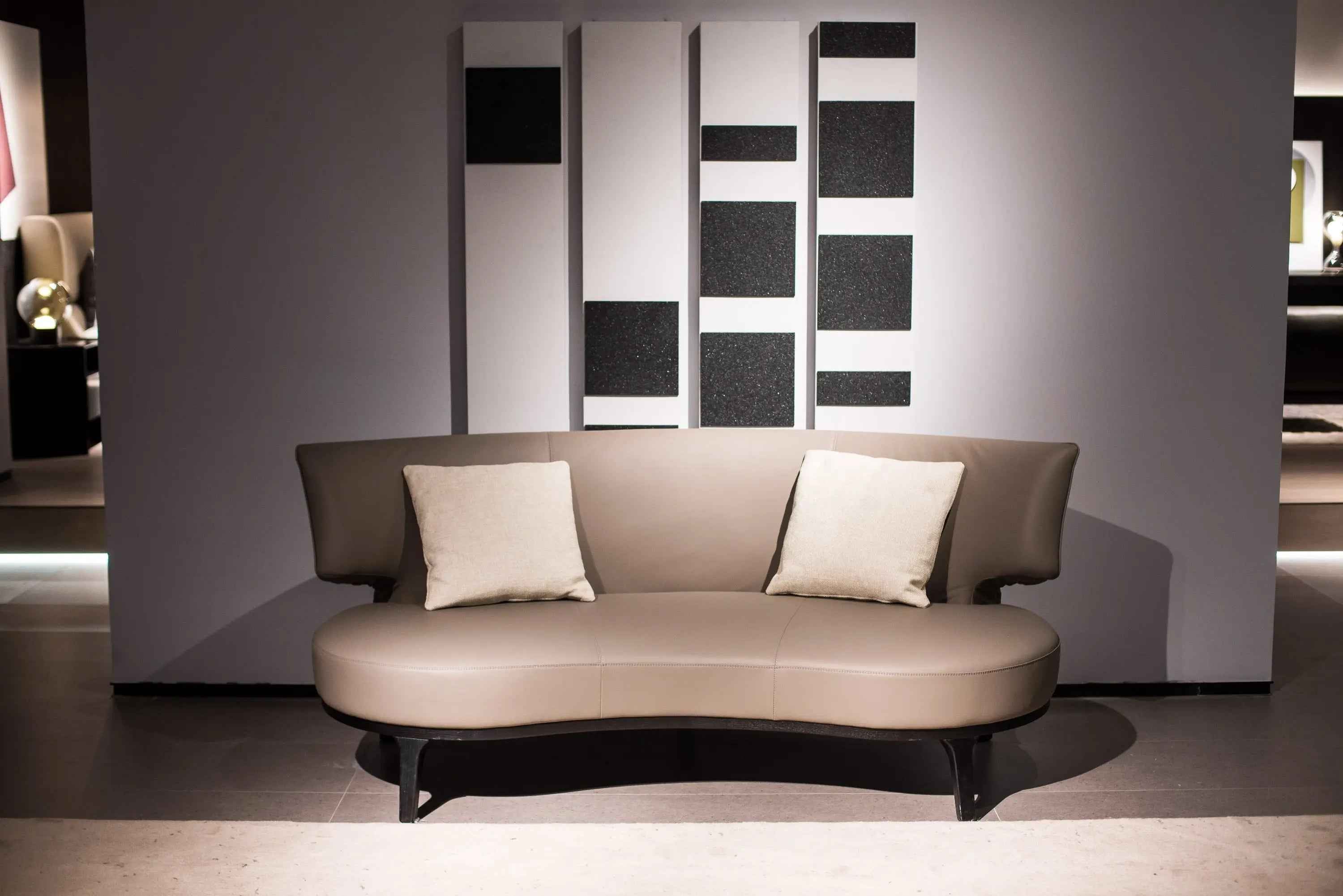 VJ5-1678 Sofa - Elegant and Comfortable Seating Solution