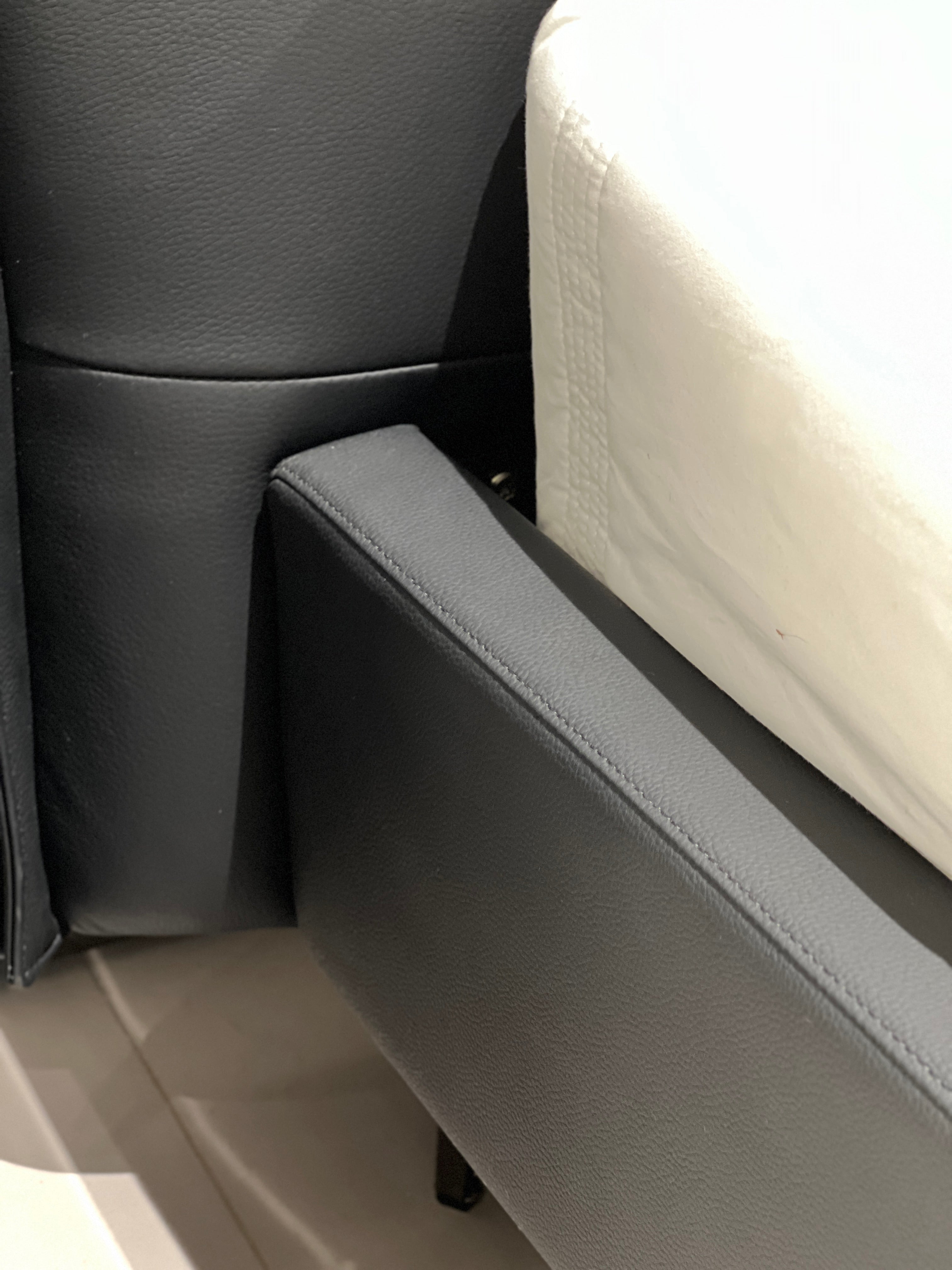 VX2-2327-1 Bed Modern minimalist style - Chiuchiufurniture