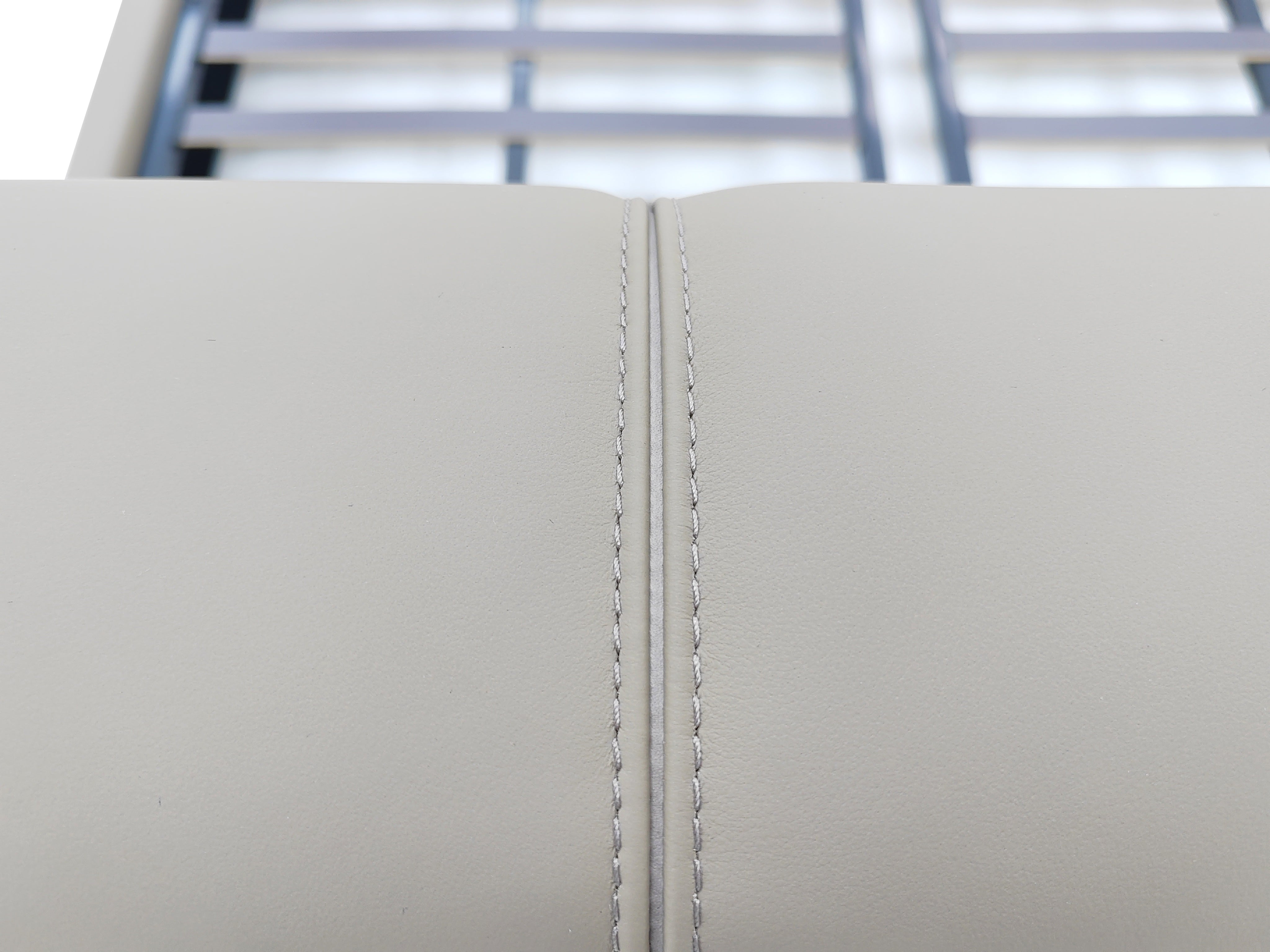 VX2-2413-1 Bed Modern minimalist style - Chiuchiufurniture