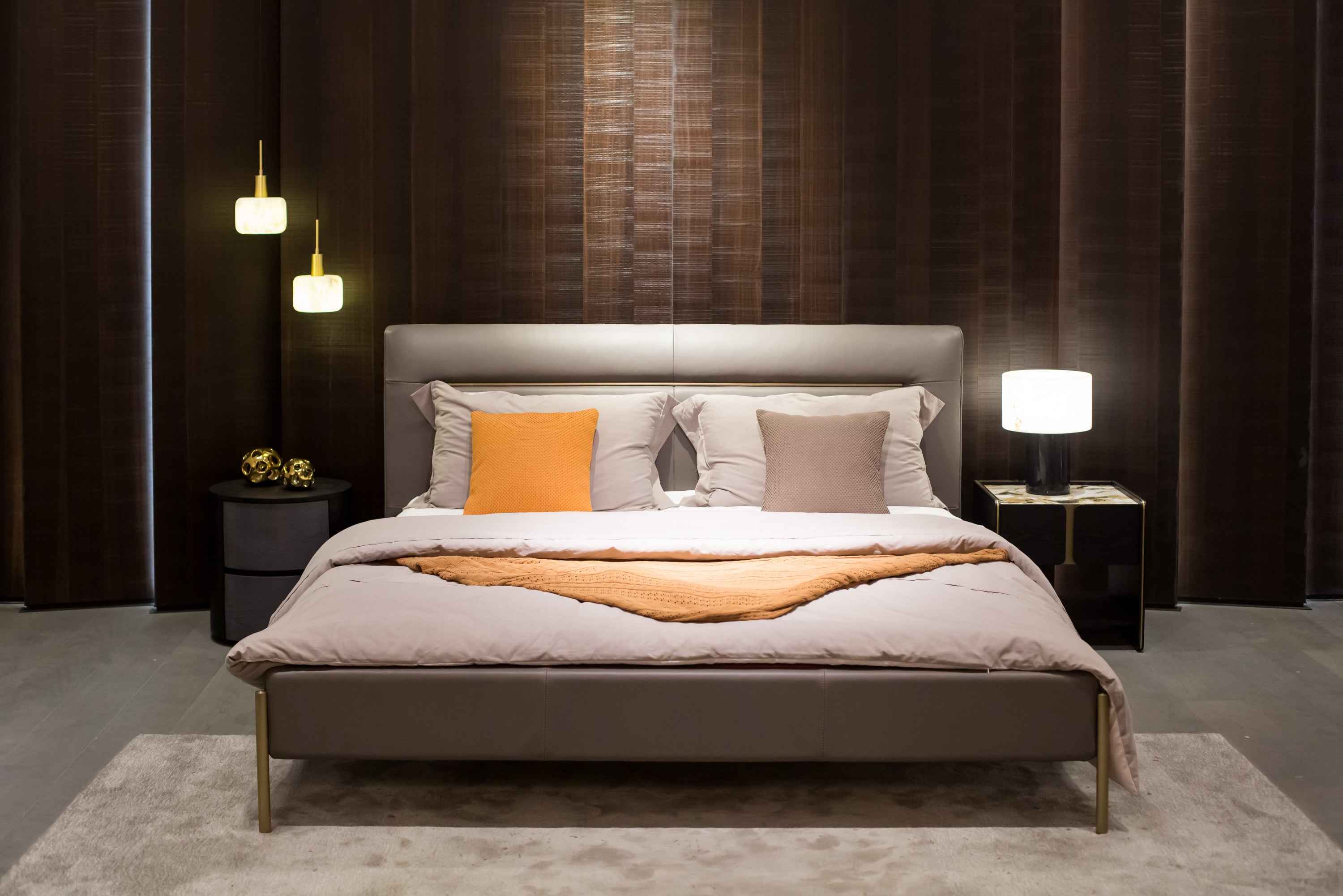 HX-1802-2 bedside table