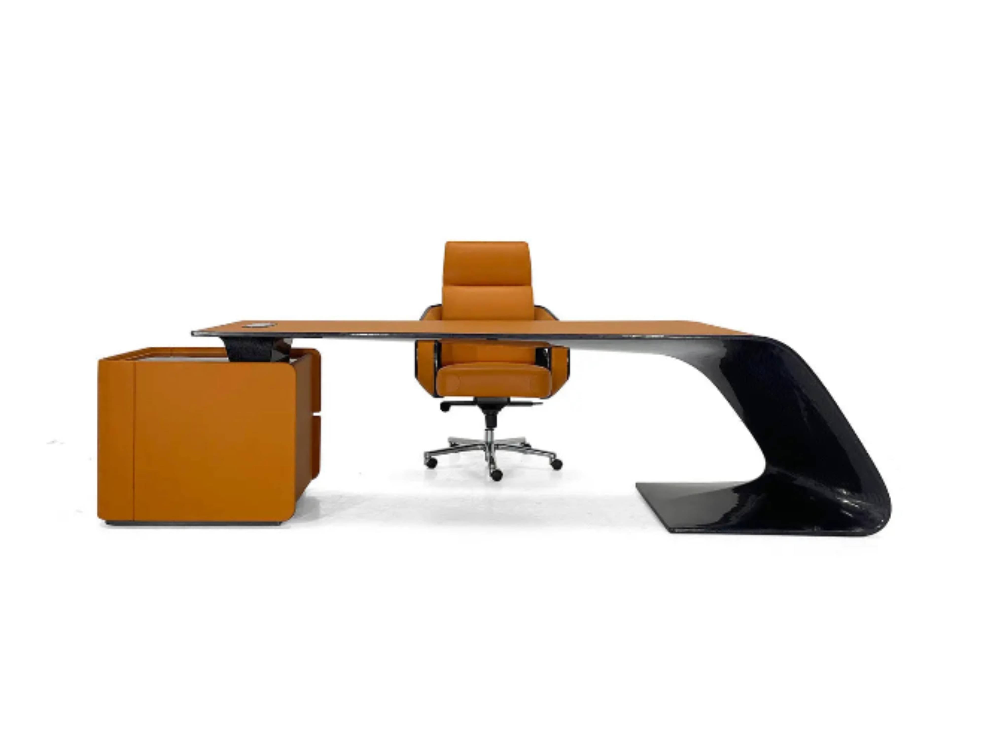 Bugatti-Style High Back Office Chair - Luxury Carbon Fibre and Leather Executive Chair-W018S21 - Chiuchiufurniture