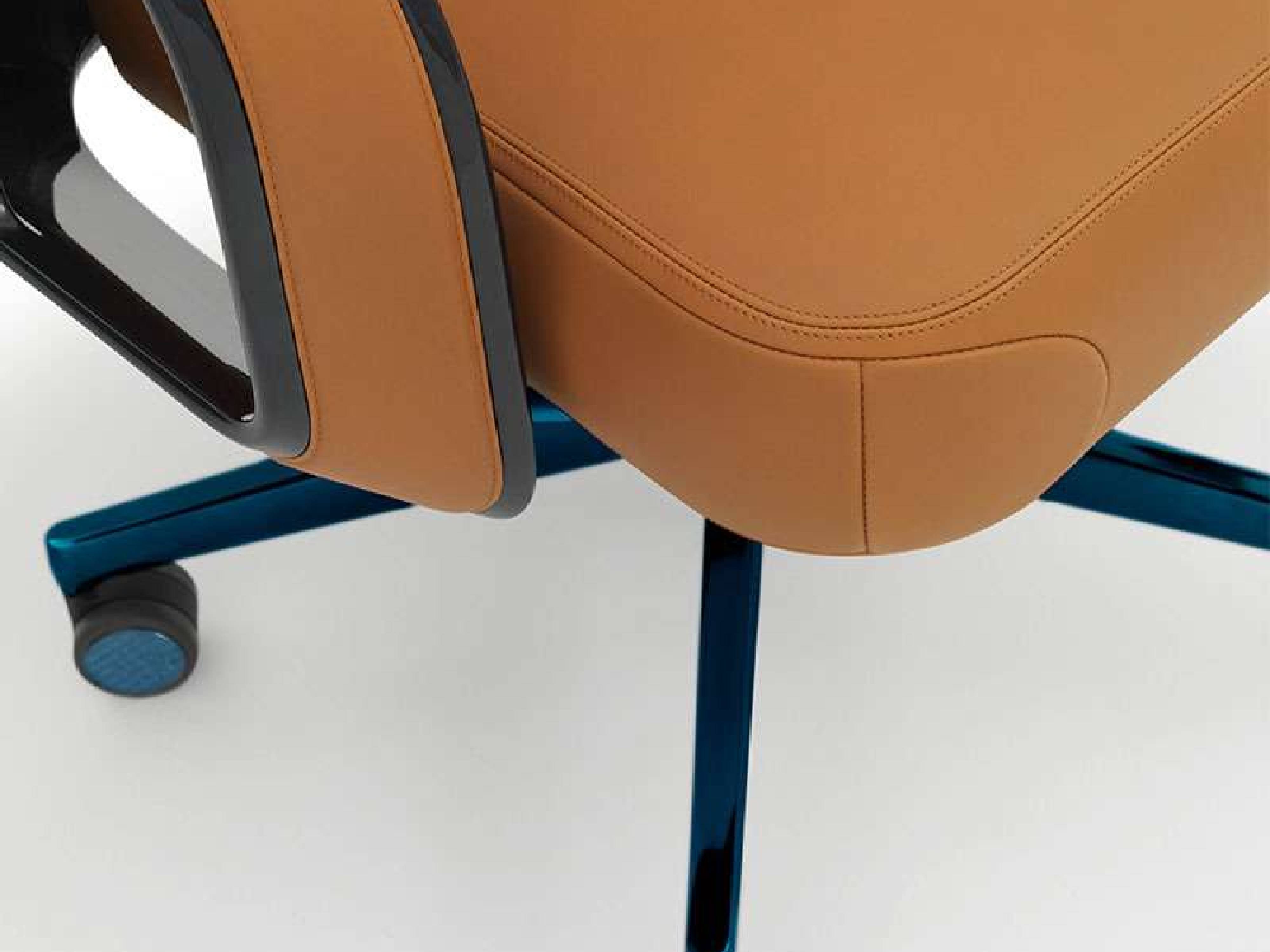 Bugatti-Style High Back Office Chair - Luxury Carbon Fibre and Leather Executive Chair-W018S21 - Chiuchiufurniture