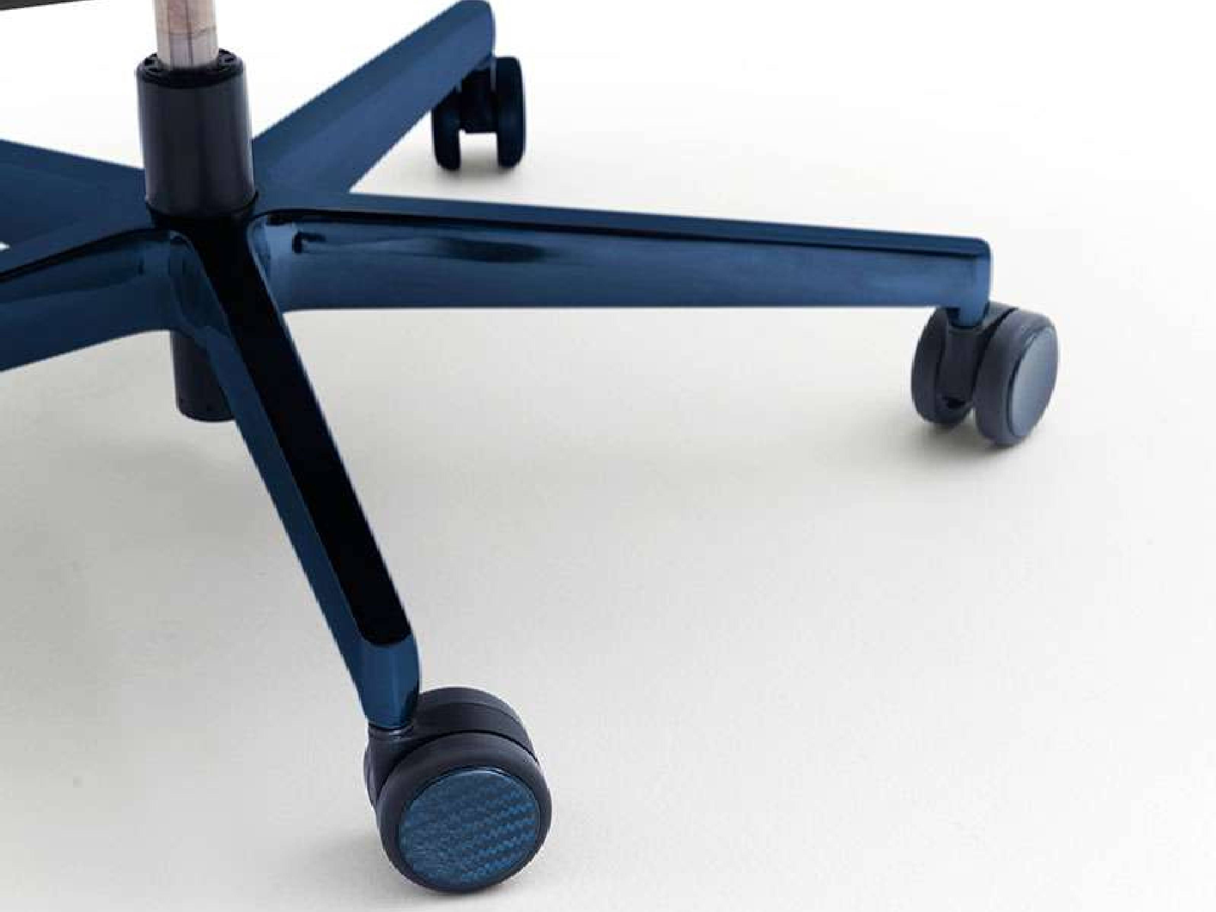 Bugatti-Style High Back Office Chair - Luxury Carbon Fibre and Leather Executive Chair-W018S21 - Chiuchiufurniture