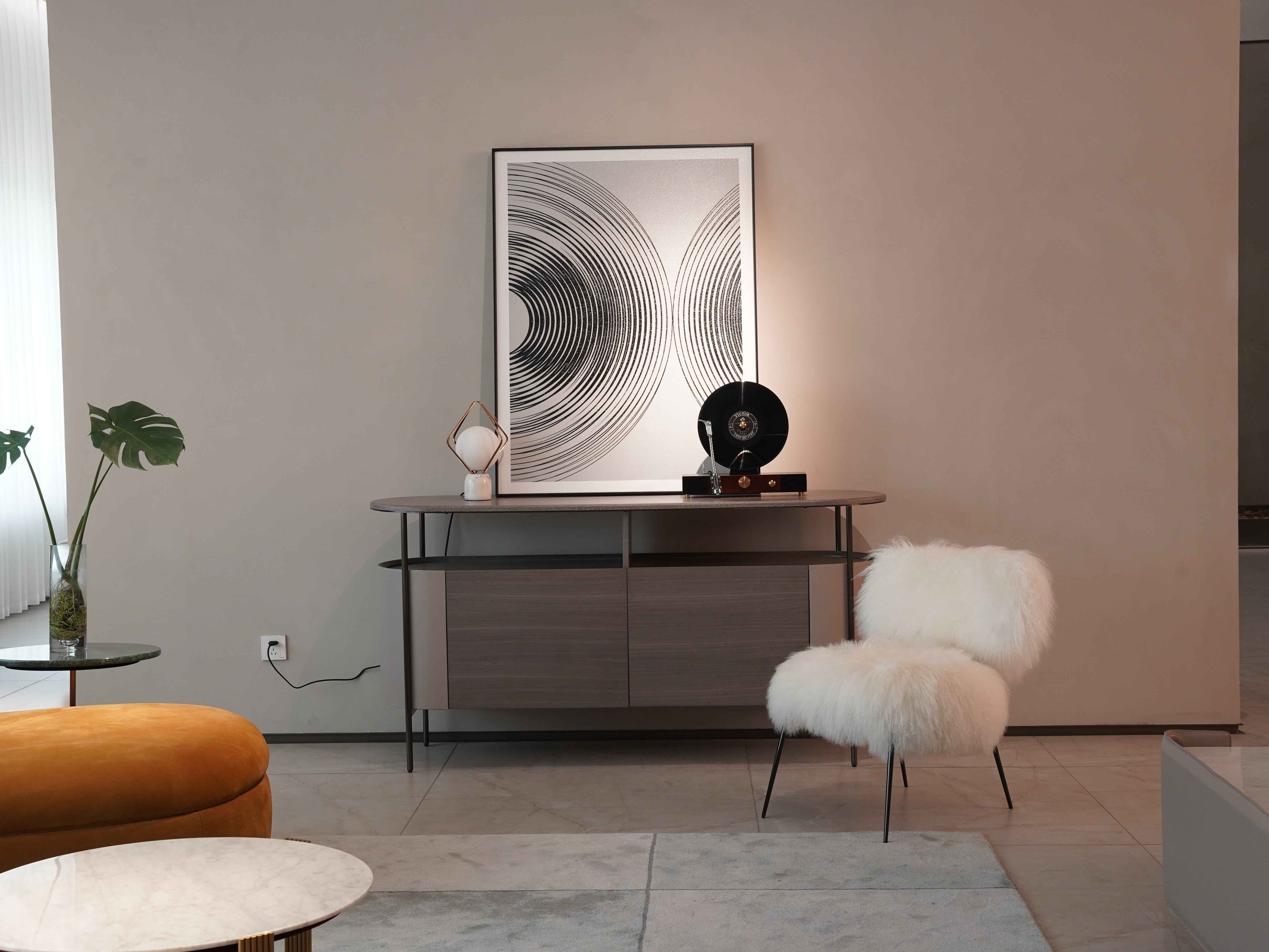 WH-932 Minimalism Lounge chair