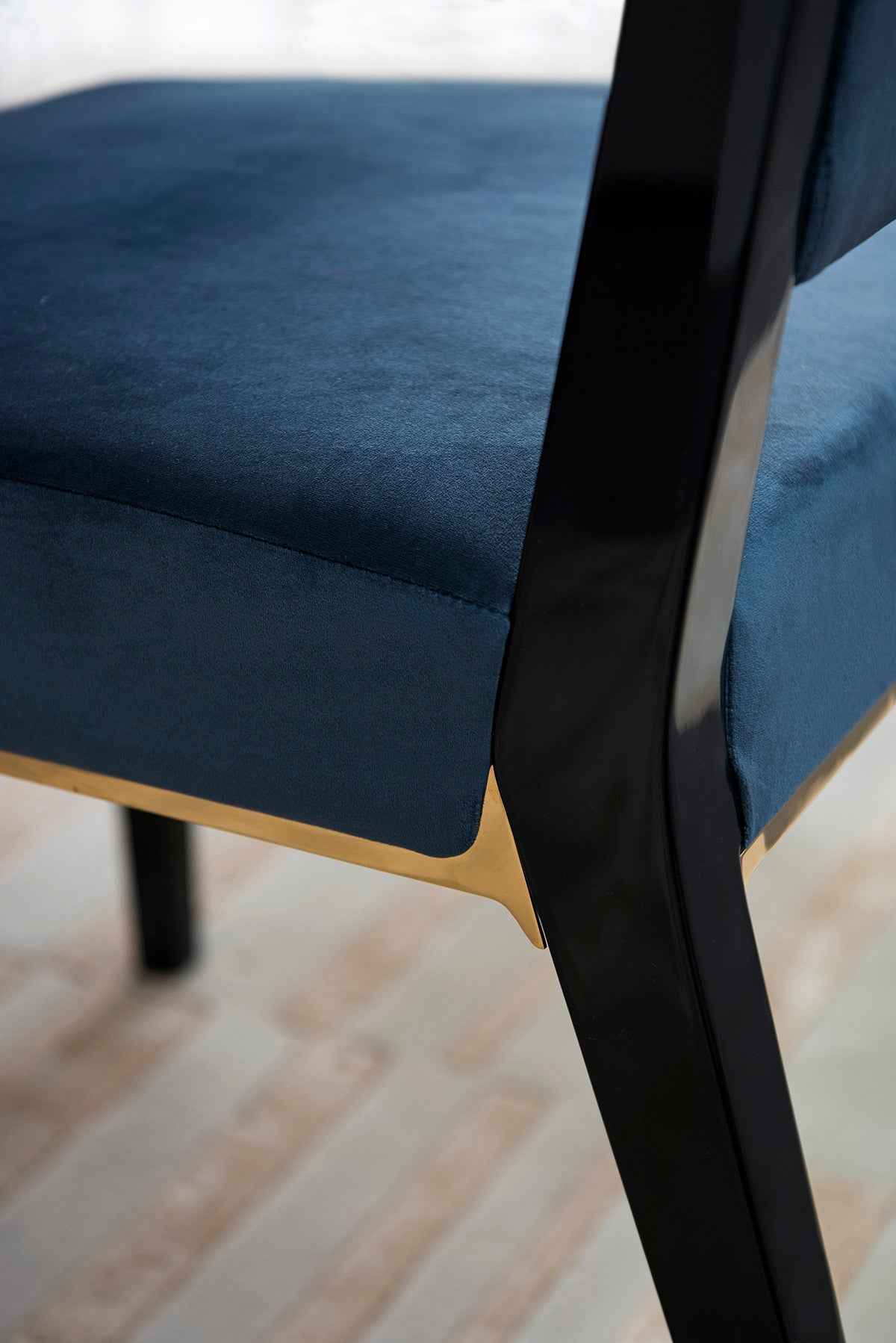 WH305D6 dining chair