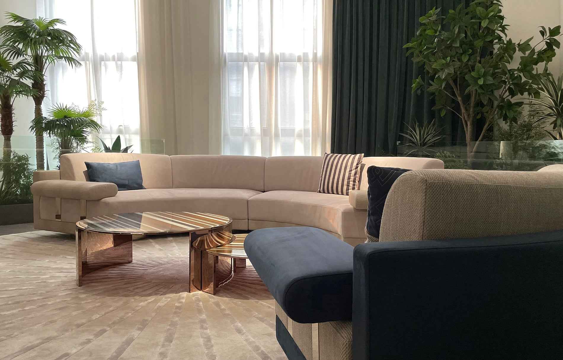 Minimalist Curved Fabric Sofa WH306SF2LC Modern furniture sofa