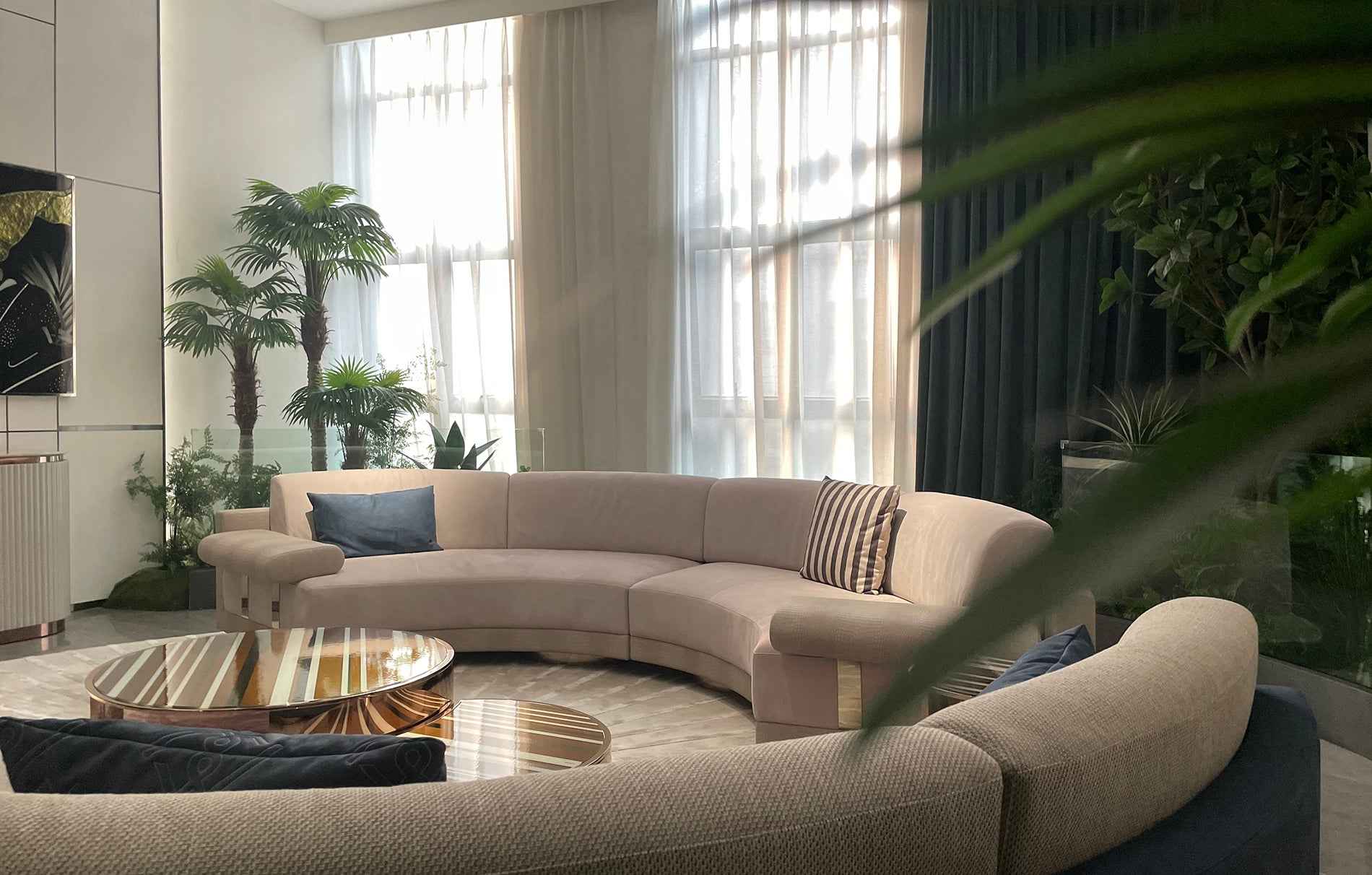 Minimalist Curved Fabric Sofa WH306SF2LC Modern furniture sofa