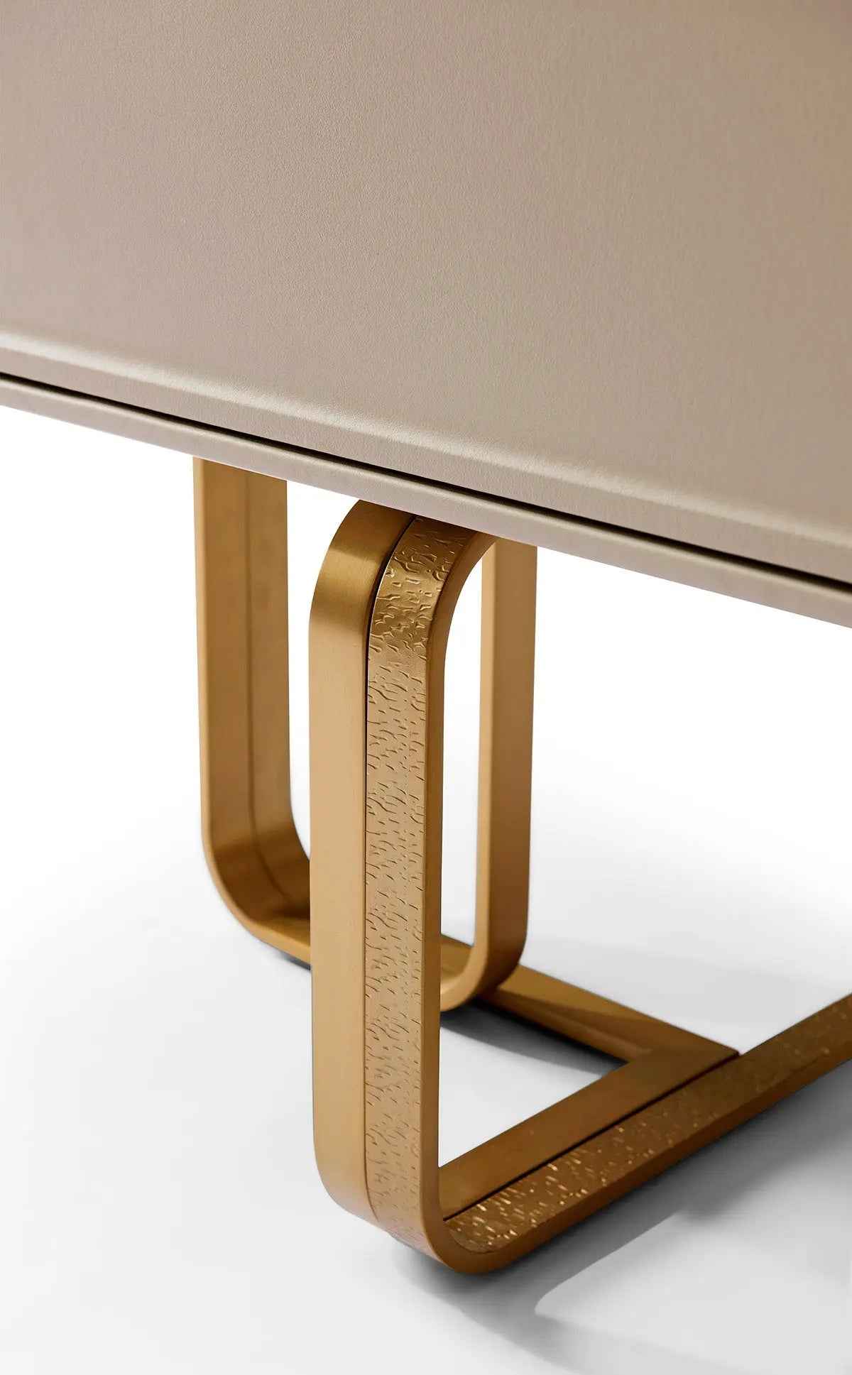 WH309B12 Chest Of Drawers