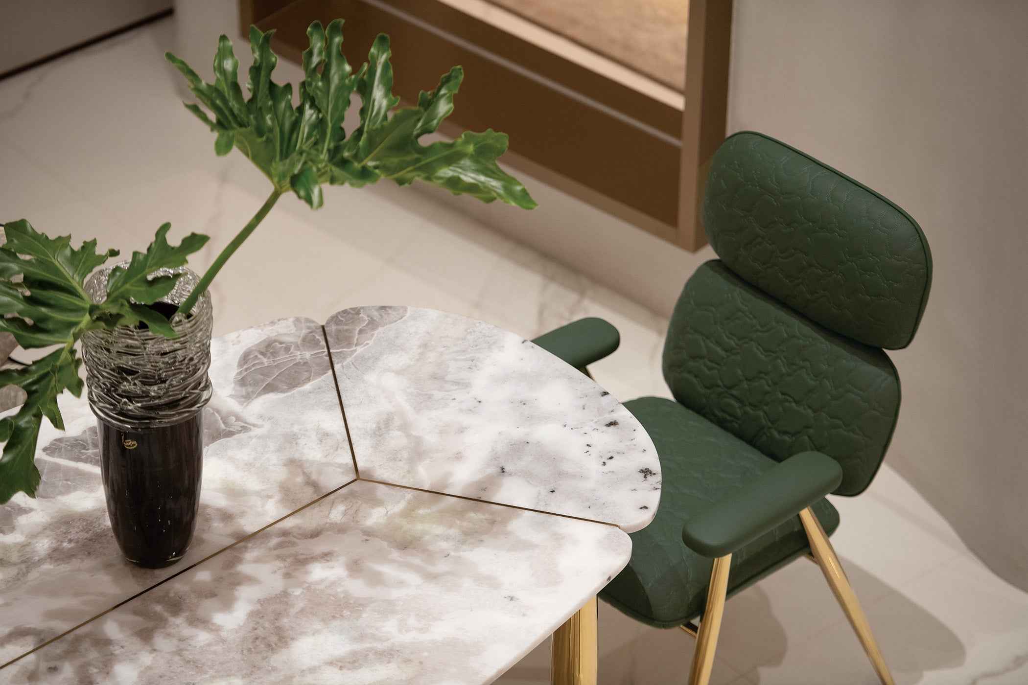 WH311D1B dining table