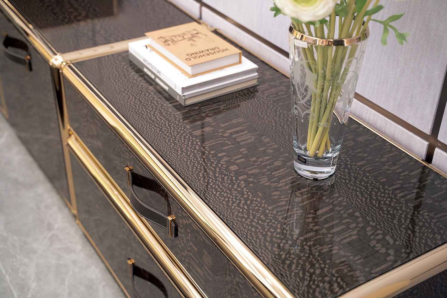 WH313H12B TV cabinet