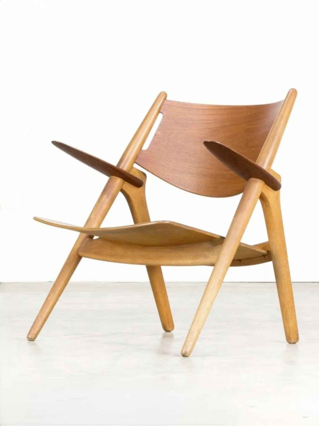 XXY-161 Leisure chair CH28 Leisure Chair