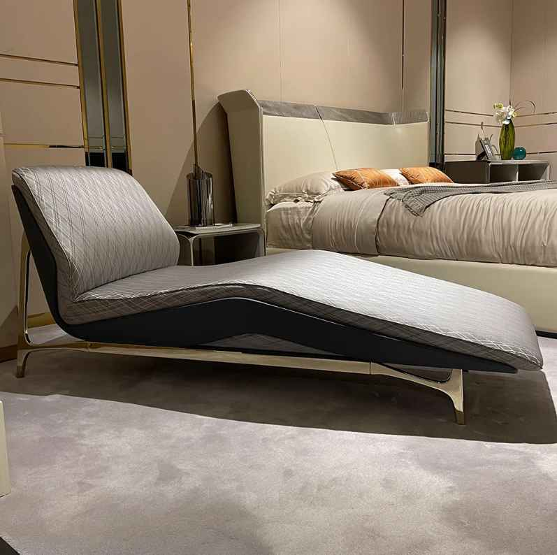 W018SF18 Lounge chair