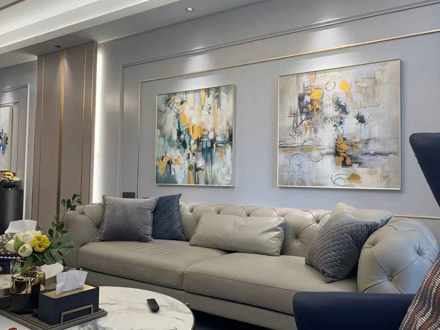 Italian minimalist A60 leather sofa with waist pillow and throw pillow VJ5-2006 sofa