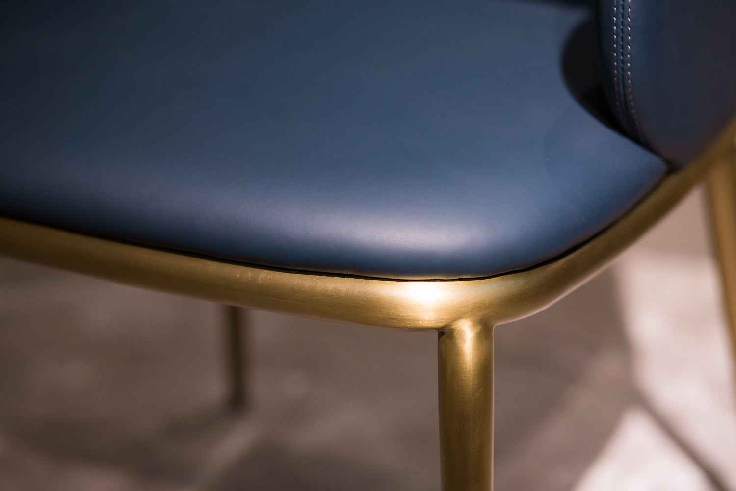 Italian minimalist style all-leather blue dining chair HB5-2017-1 dining chair