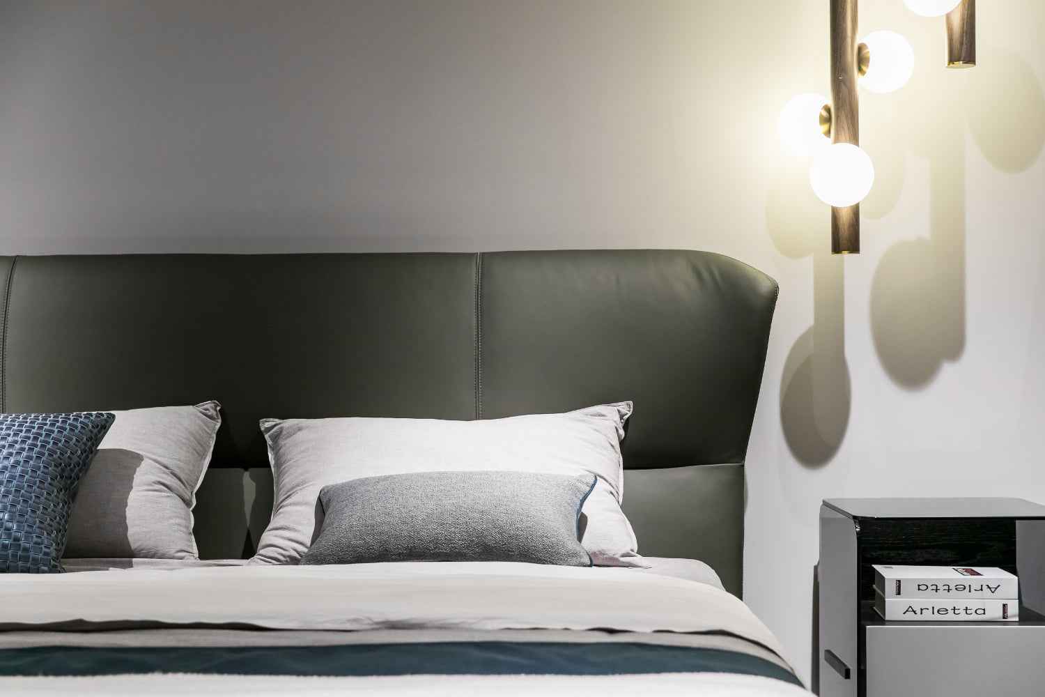 KB-VVCASA-BED-VX5-2071 Bed