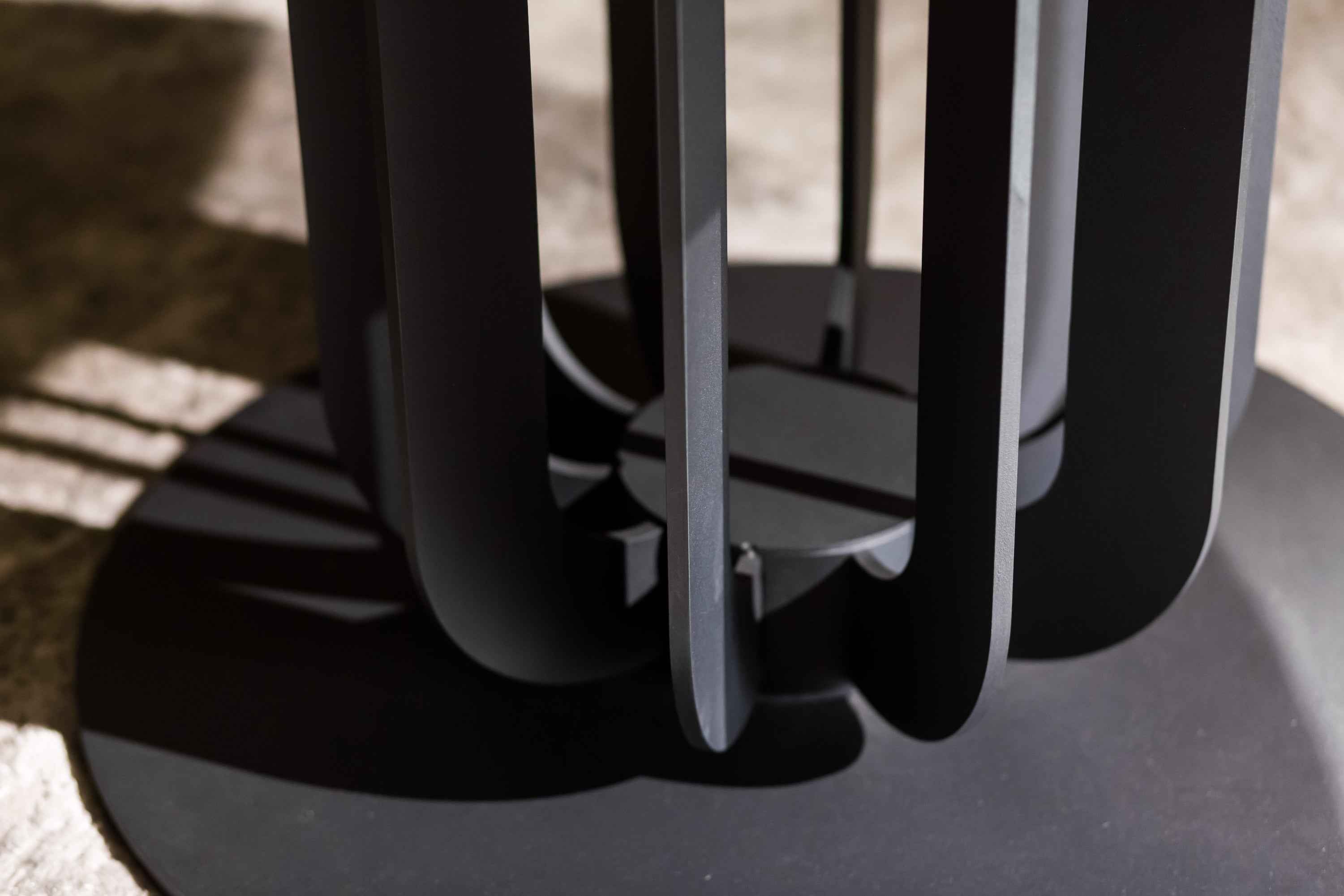 HA-1811-1 Dining table