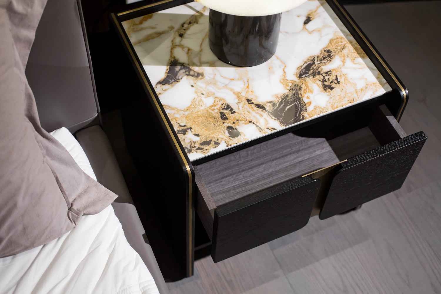 HX-2018-2 bedside table