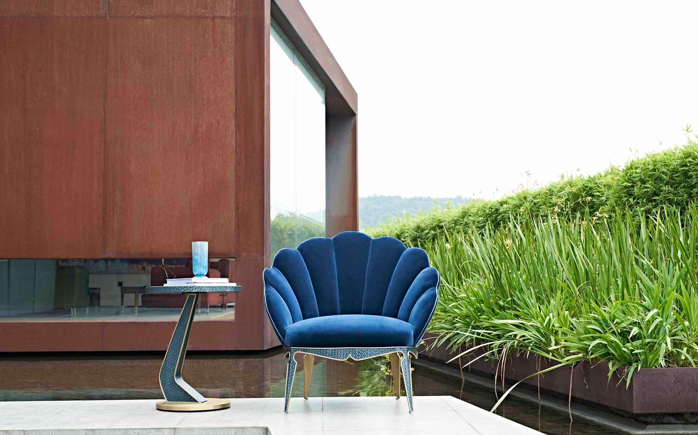 APTV-2928 lounge chair