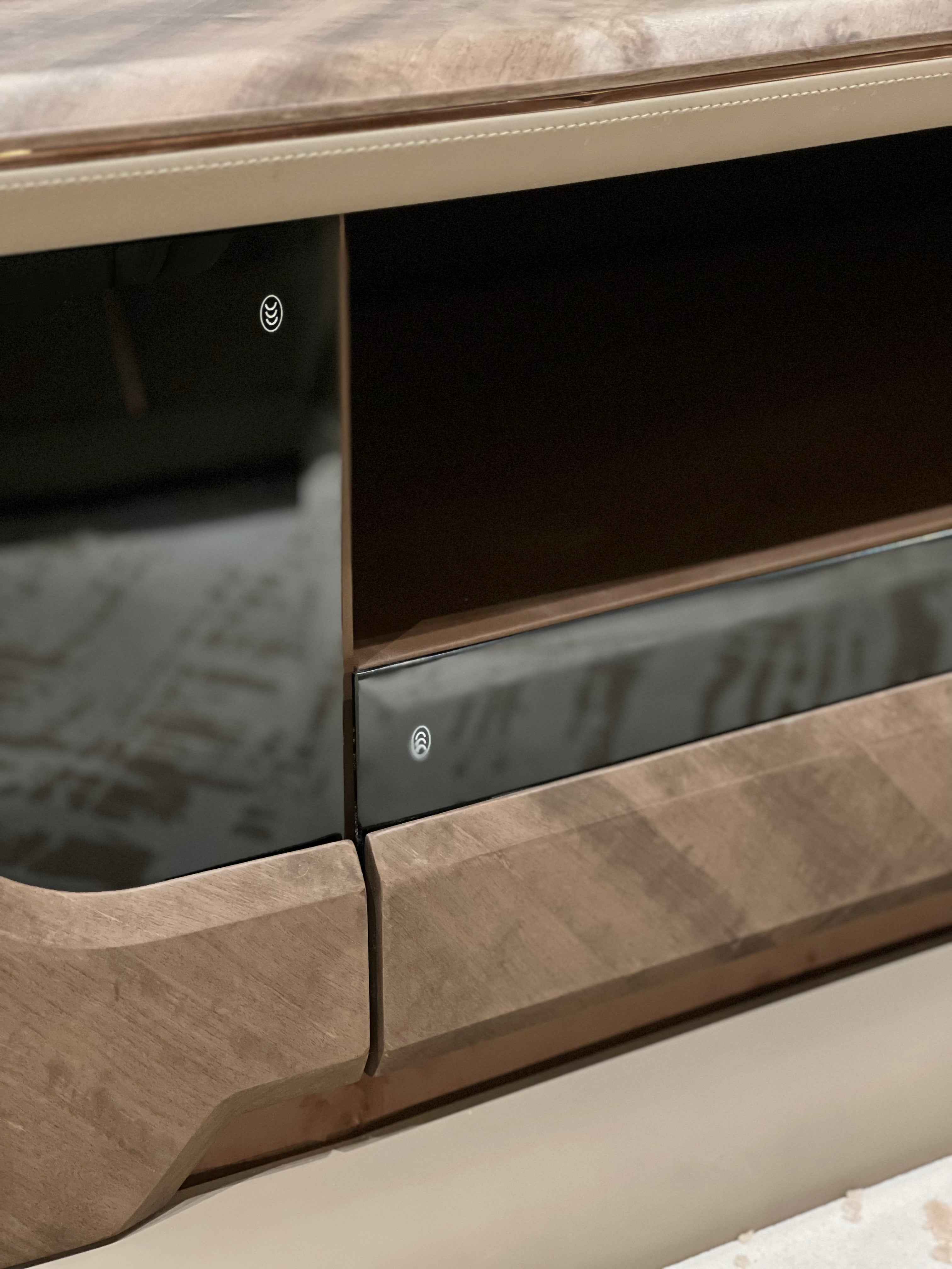 CM-005 long tea table