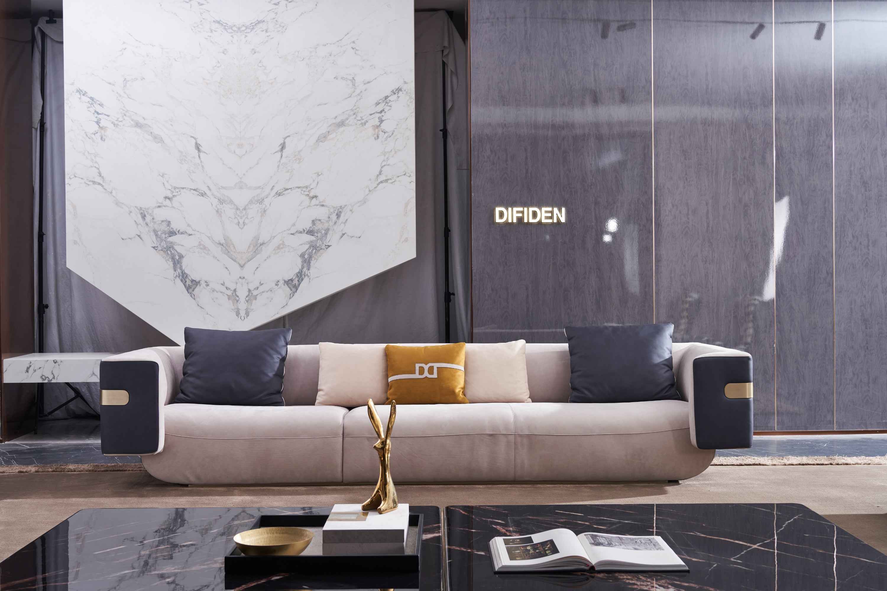 Italian minimalist A66 leather sofa DJ5-051 Sofa