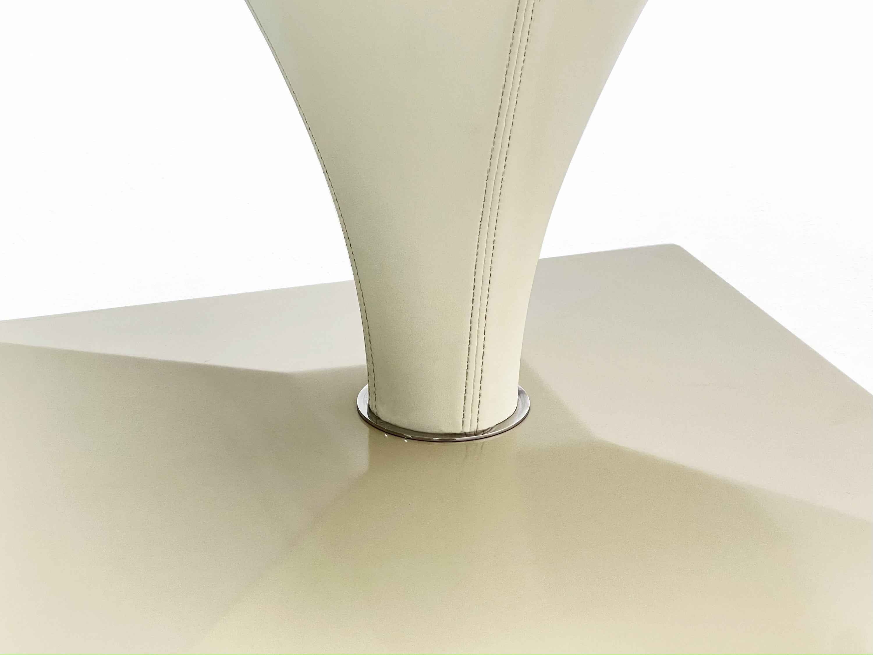 Light luxury cone type automatic mahjong table