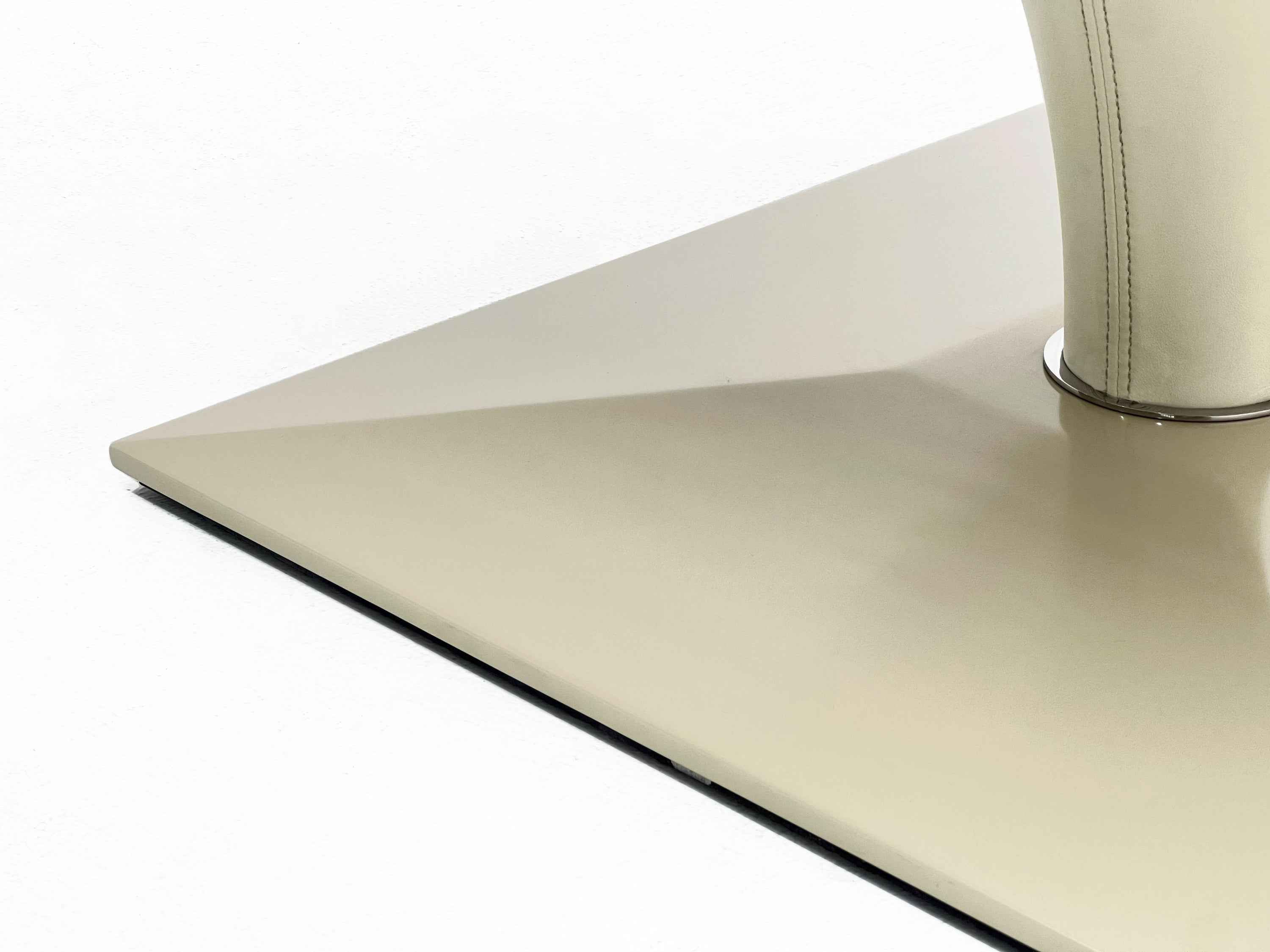 Light luxury cone type automatic mahjong table