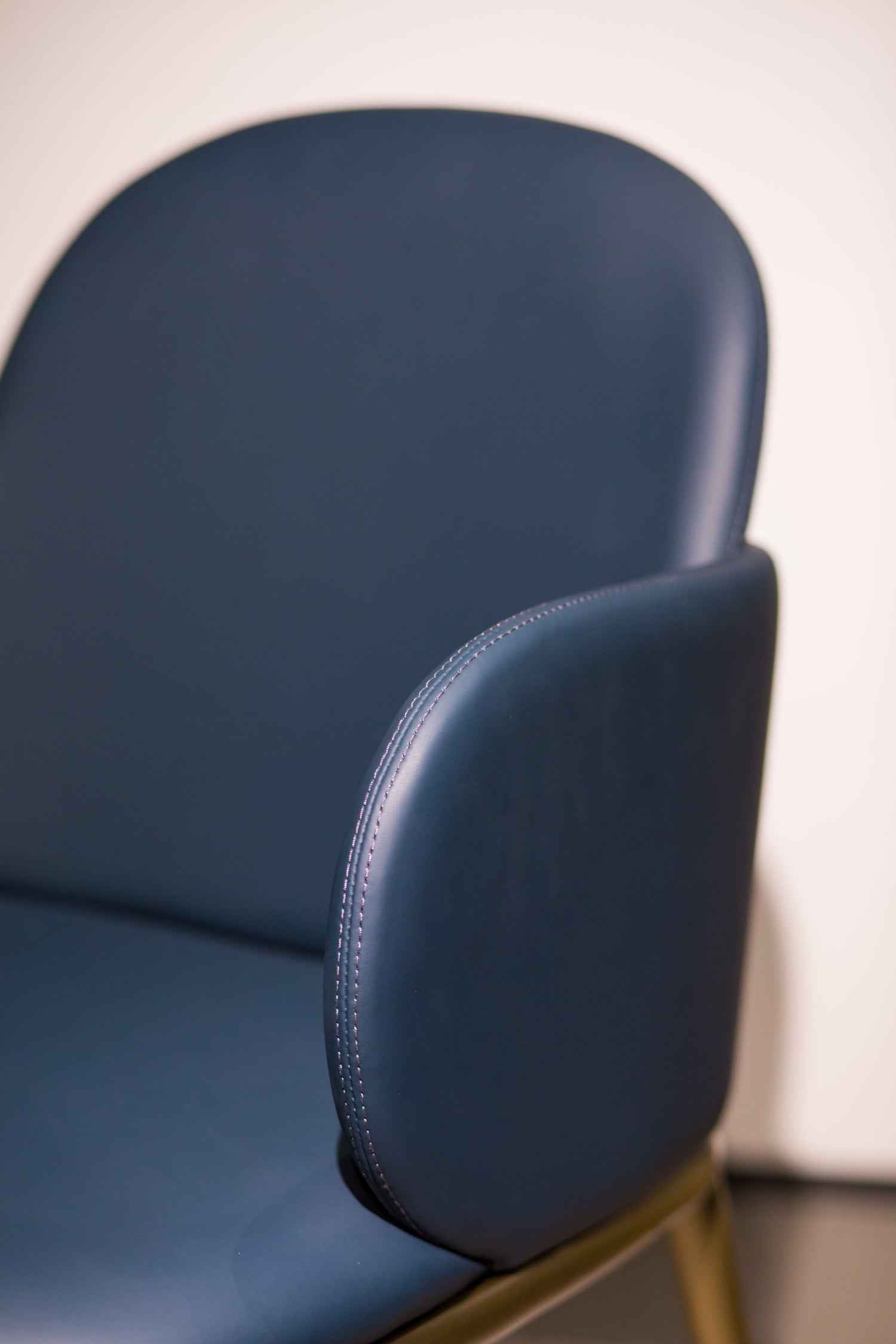 Italian minimalist style all-leather blue dining chair HB5-2017-1 dining chair