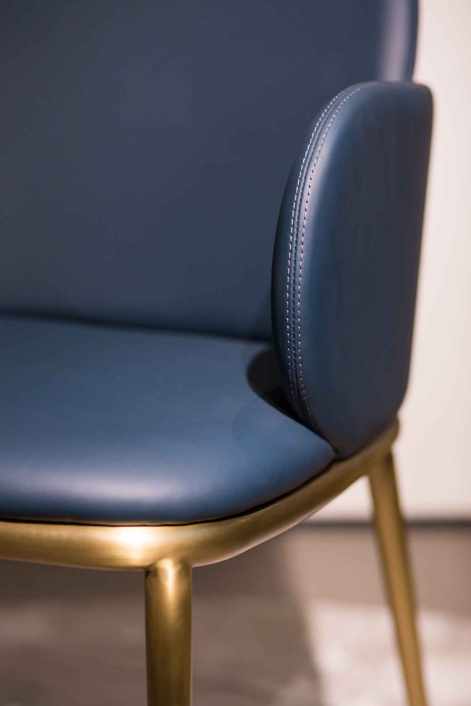 Italian minimalist style all-leather blue dining chair HB5-2017-1 dining chair