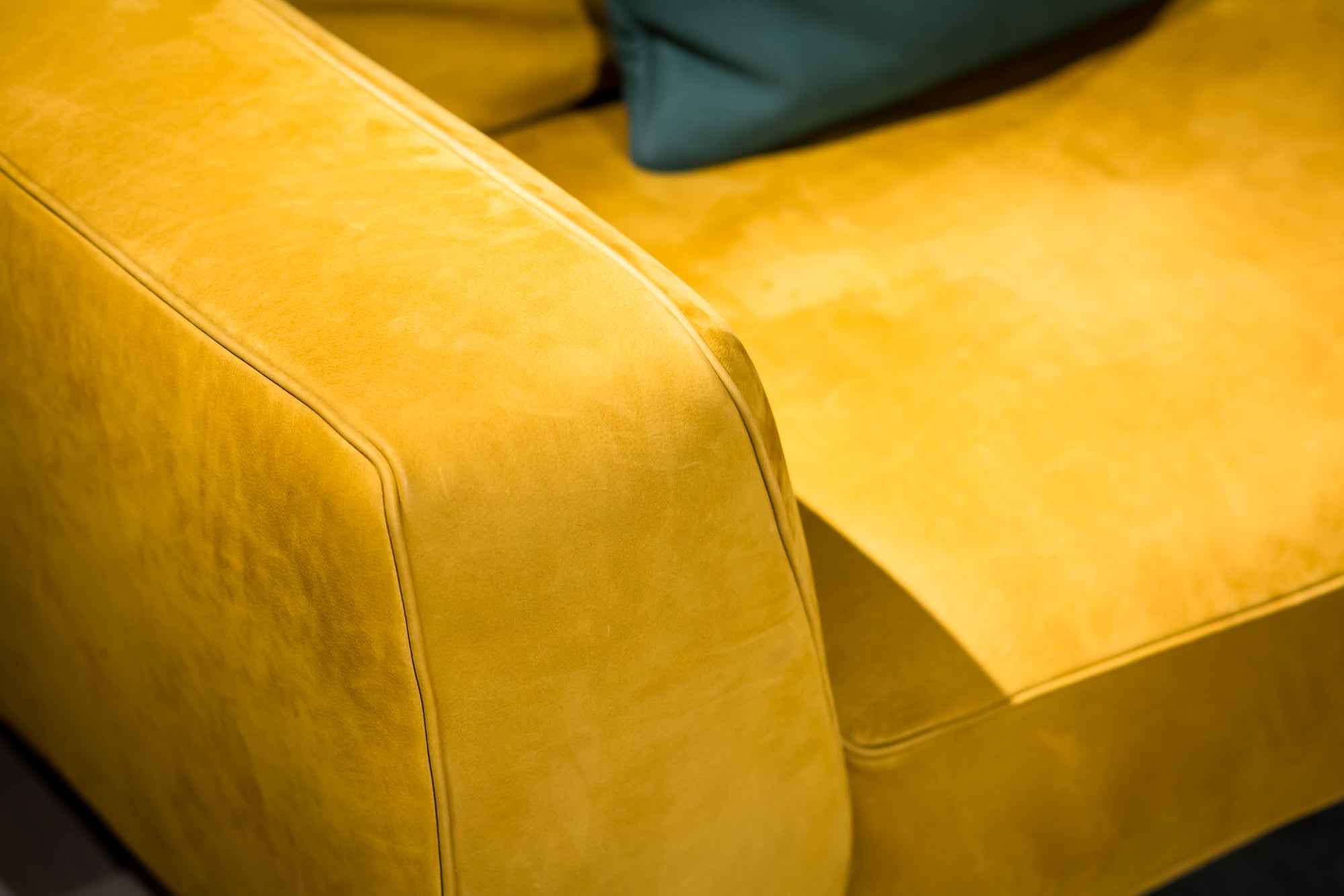 Italian minimalist home quality all leather sofa VJ5-1901 sofa