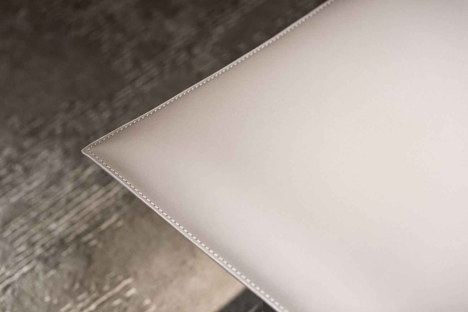 Italian minimalist saddle leather and microfiber leather with stainless steel black titanium lounge chair VE-W1908 Lounge chair and VD-W1908 pedal