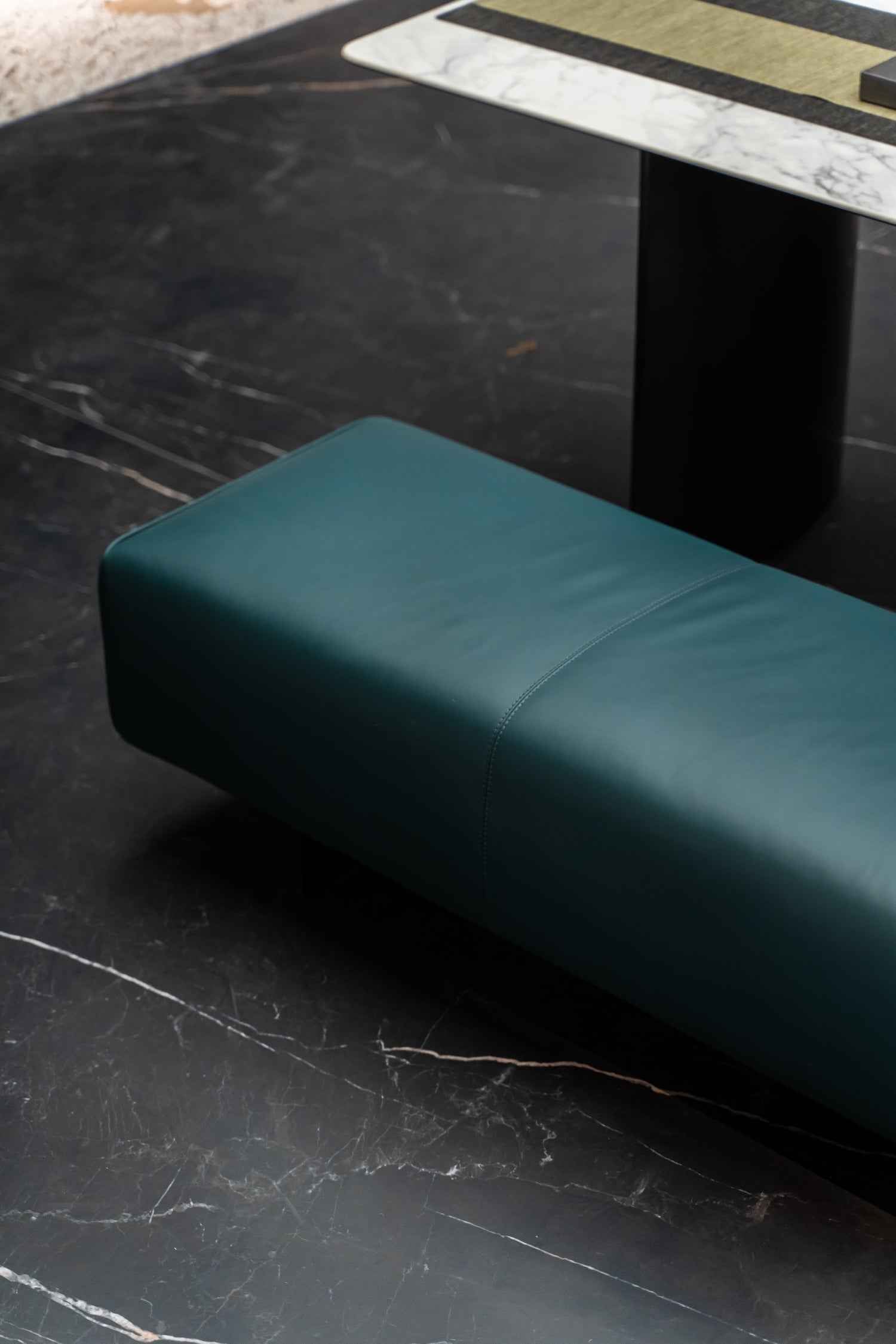 Luxurious Green Leather VD3-2073-1 Footstool