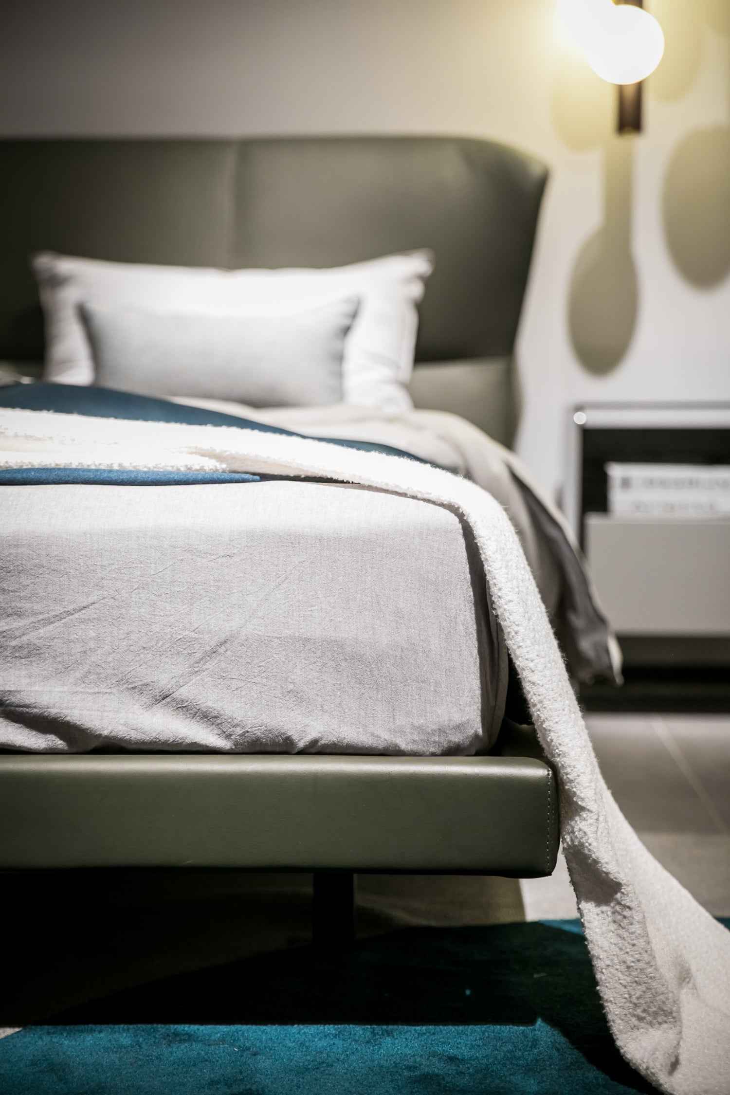 KB-VVCASA-BED-VX5-2071 Bed