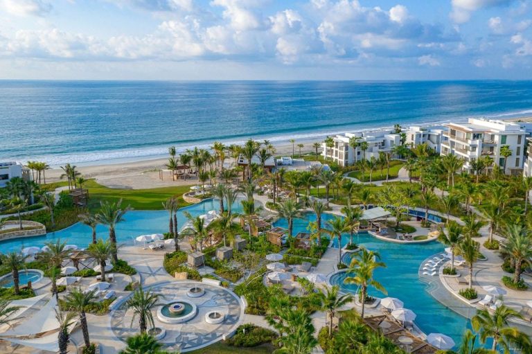 Conrad Punta de Mita - Chiuchiufurniture