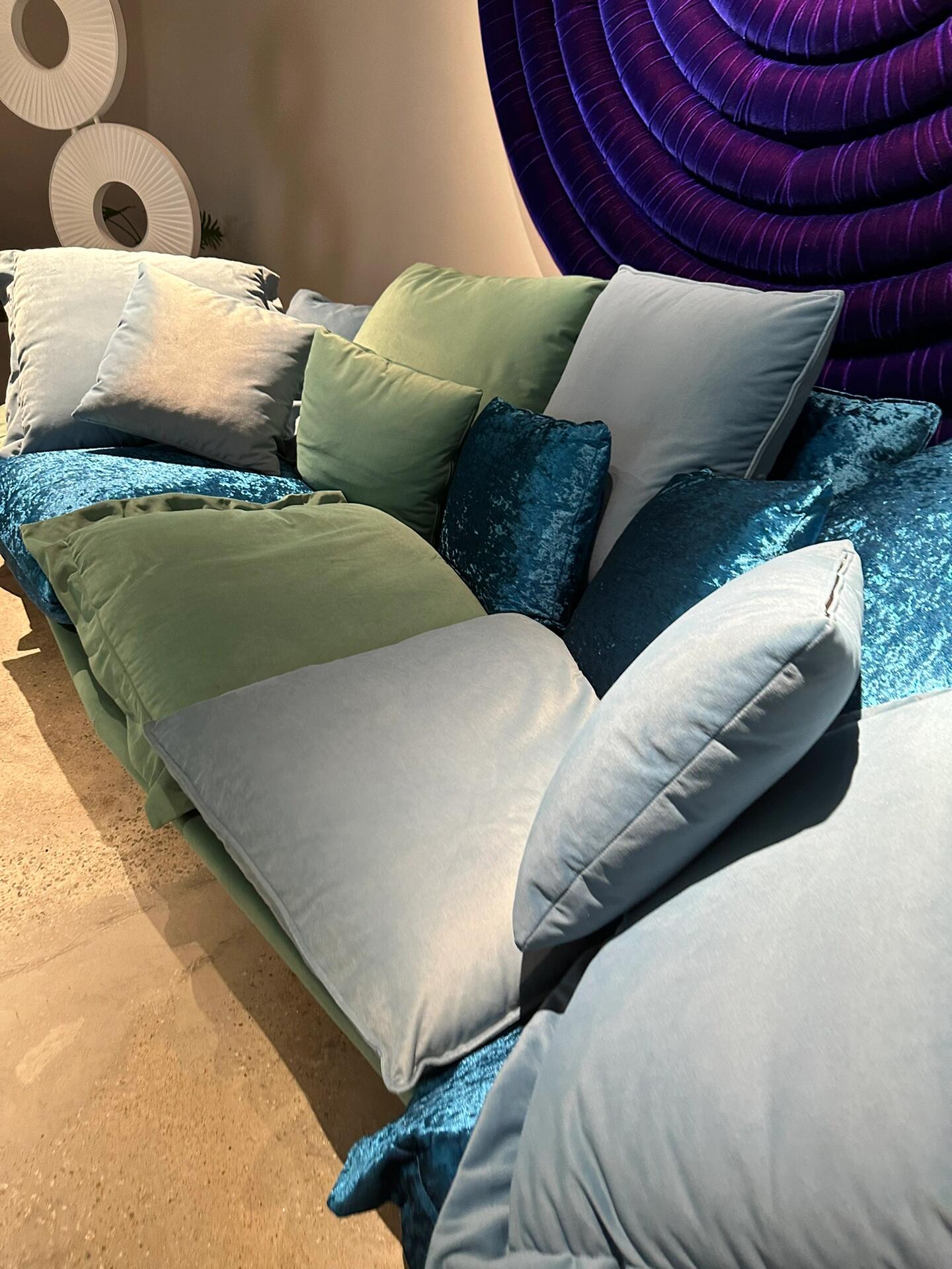 Ultimate Laziness: Seletti Comfy Sofa, a Cloud in Your Home