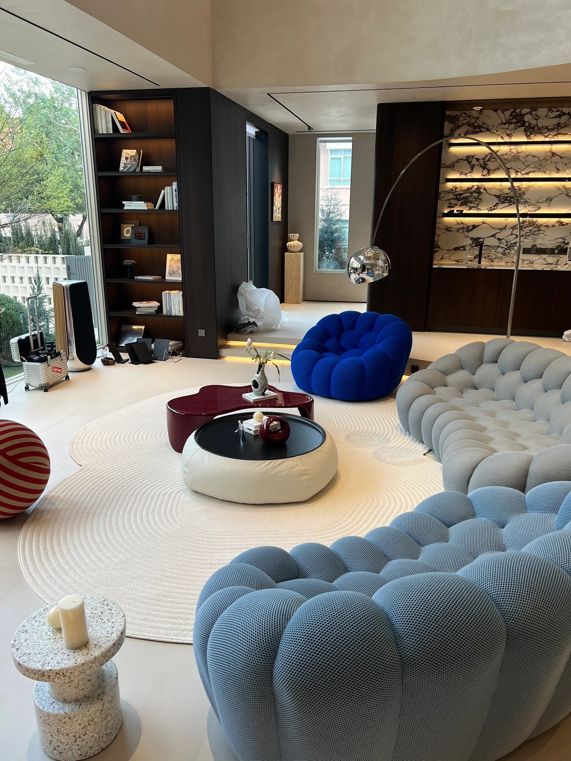 3D Toughness Honeycomb Sofa: All-around Comfort Experience