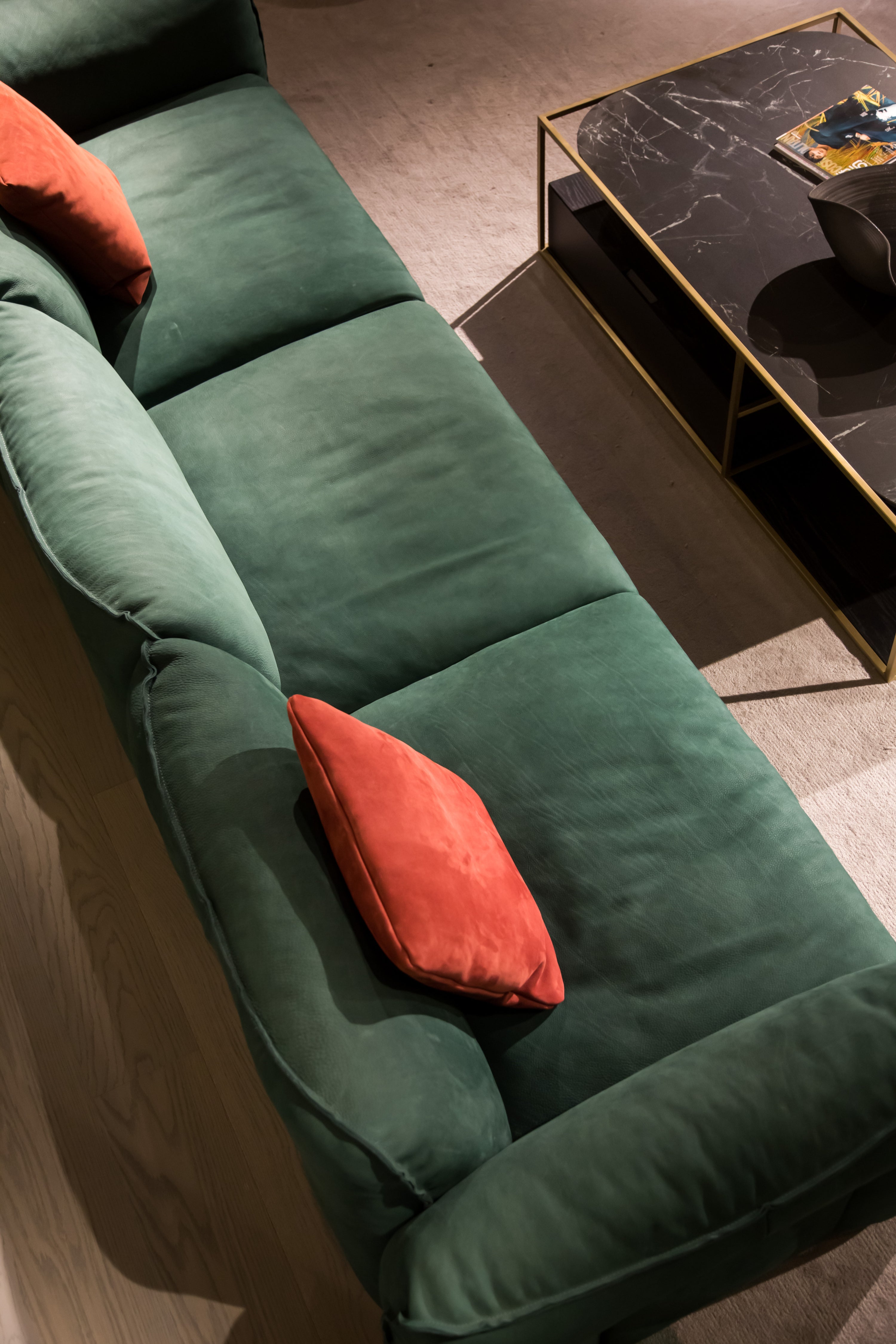 Italian minimalist green and orange leather sofa VJ1-1907 sofa DD