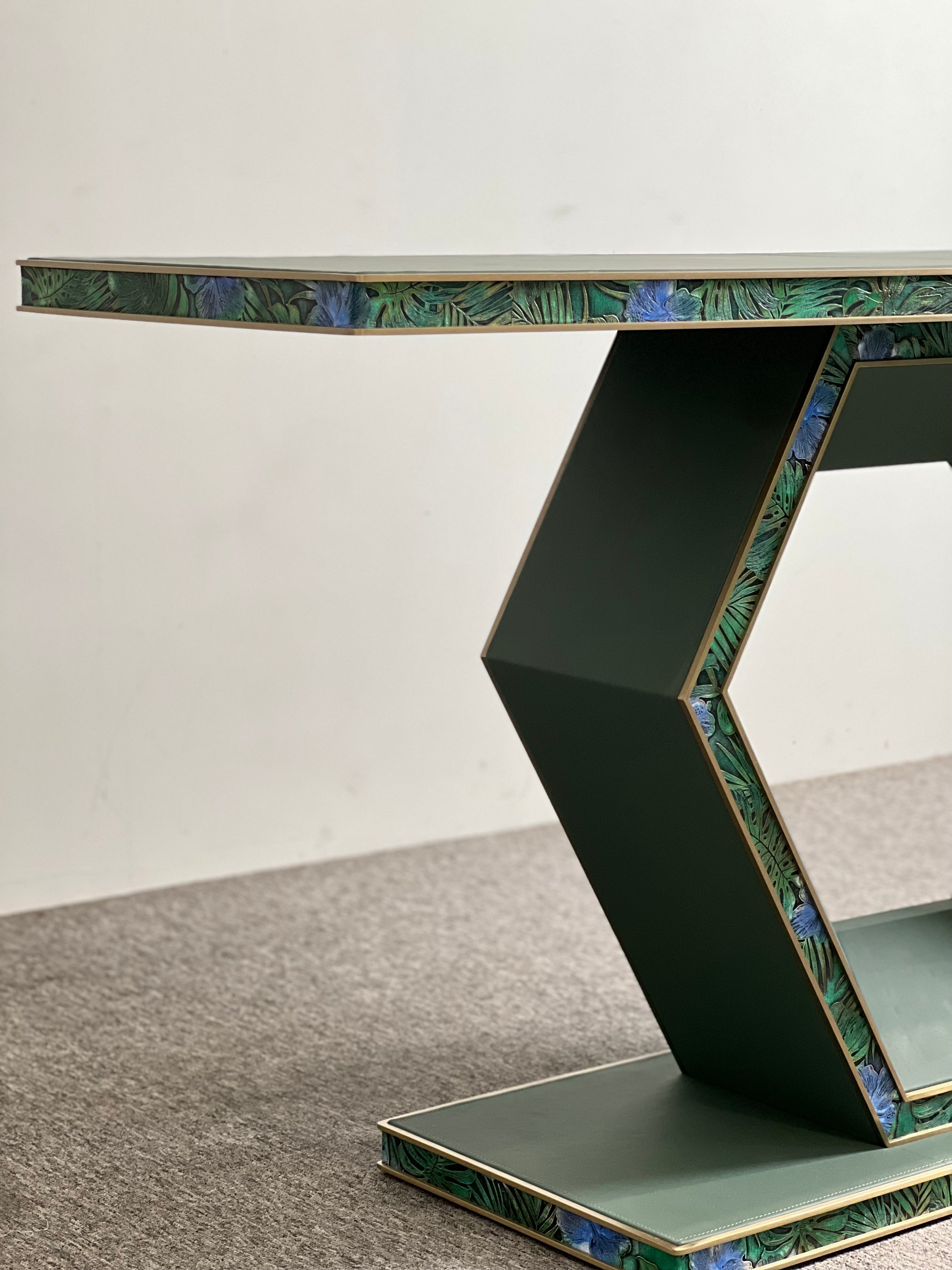 APTG-2683 Porch Console